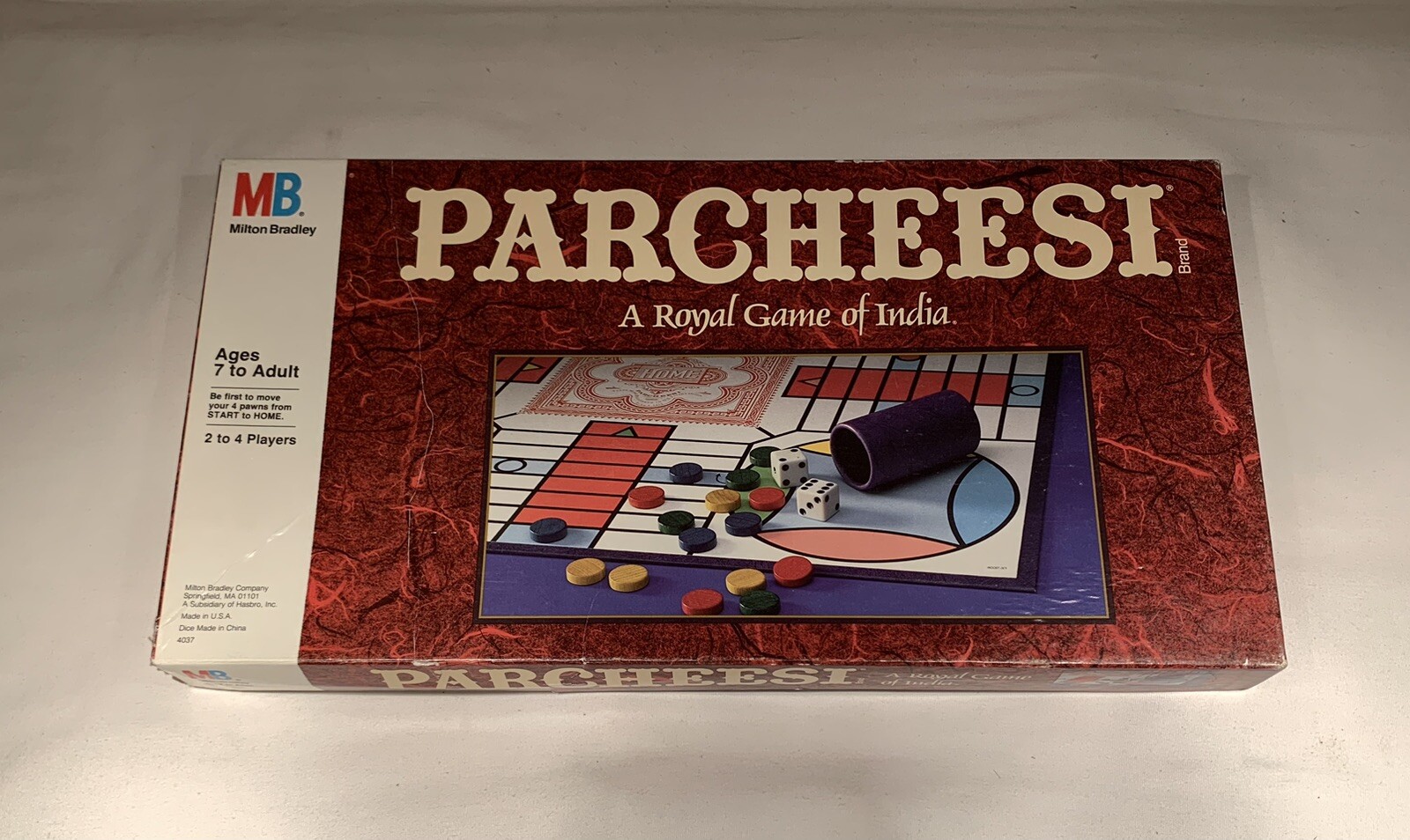 Parcheesi Classic Board Game VINTAGE COMPLETE Milton Bradley 1989 Family Game