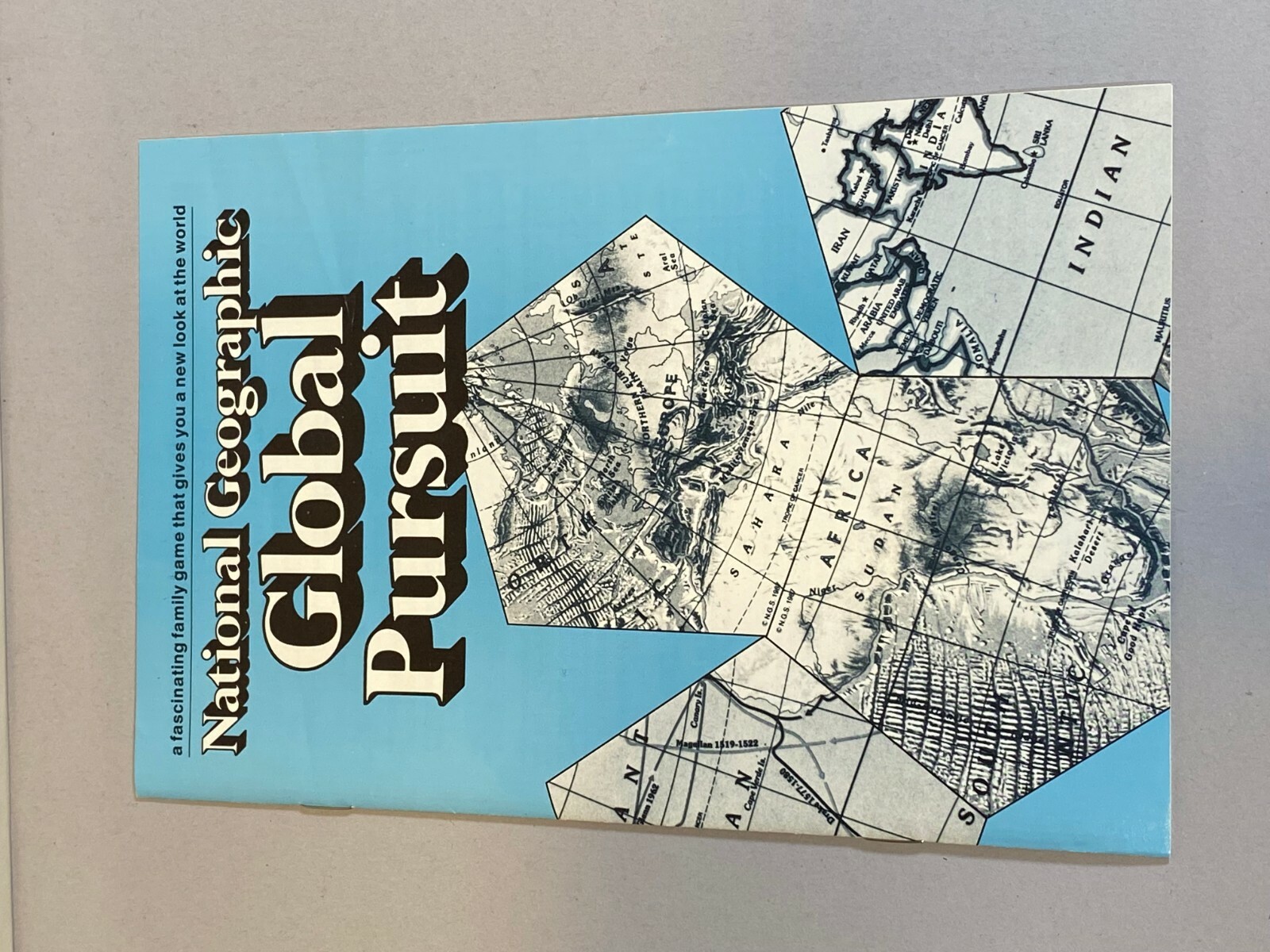 National Geographic Global Pursuit Board Game 1987 USA Vintage Old Geography Map