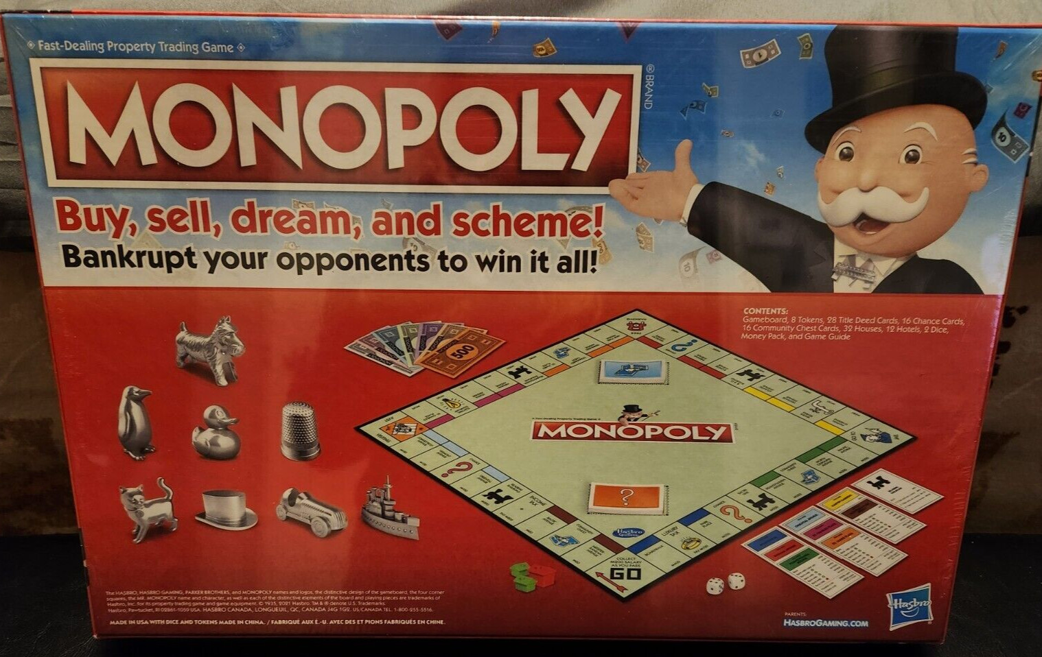 Hasbro Monopoly C1009 Sealed Classic Board Game