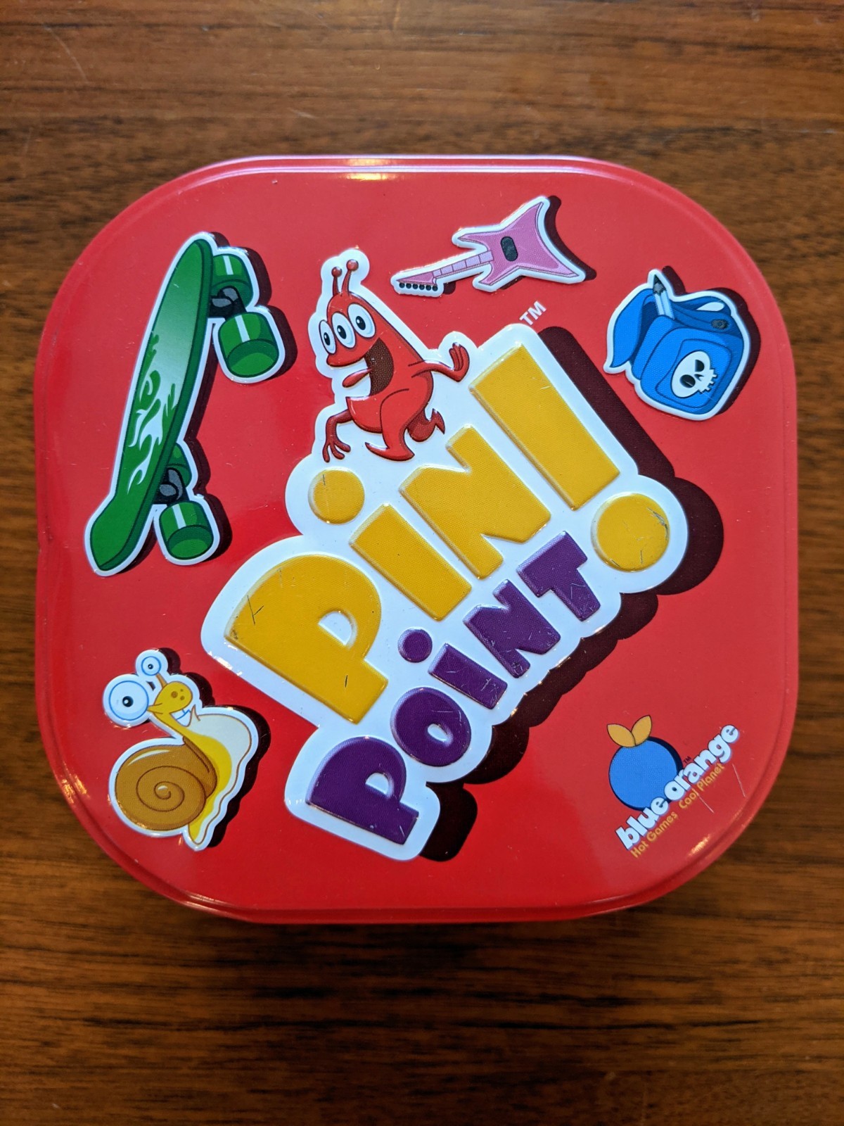 Pin Point! by Blue Orange – Brain Teasing Race to Spot the Difference Card Game