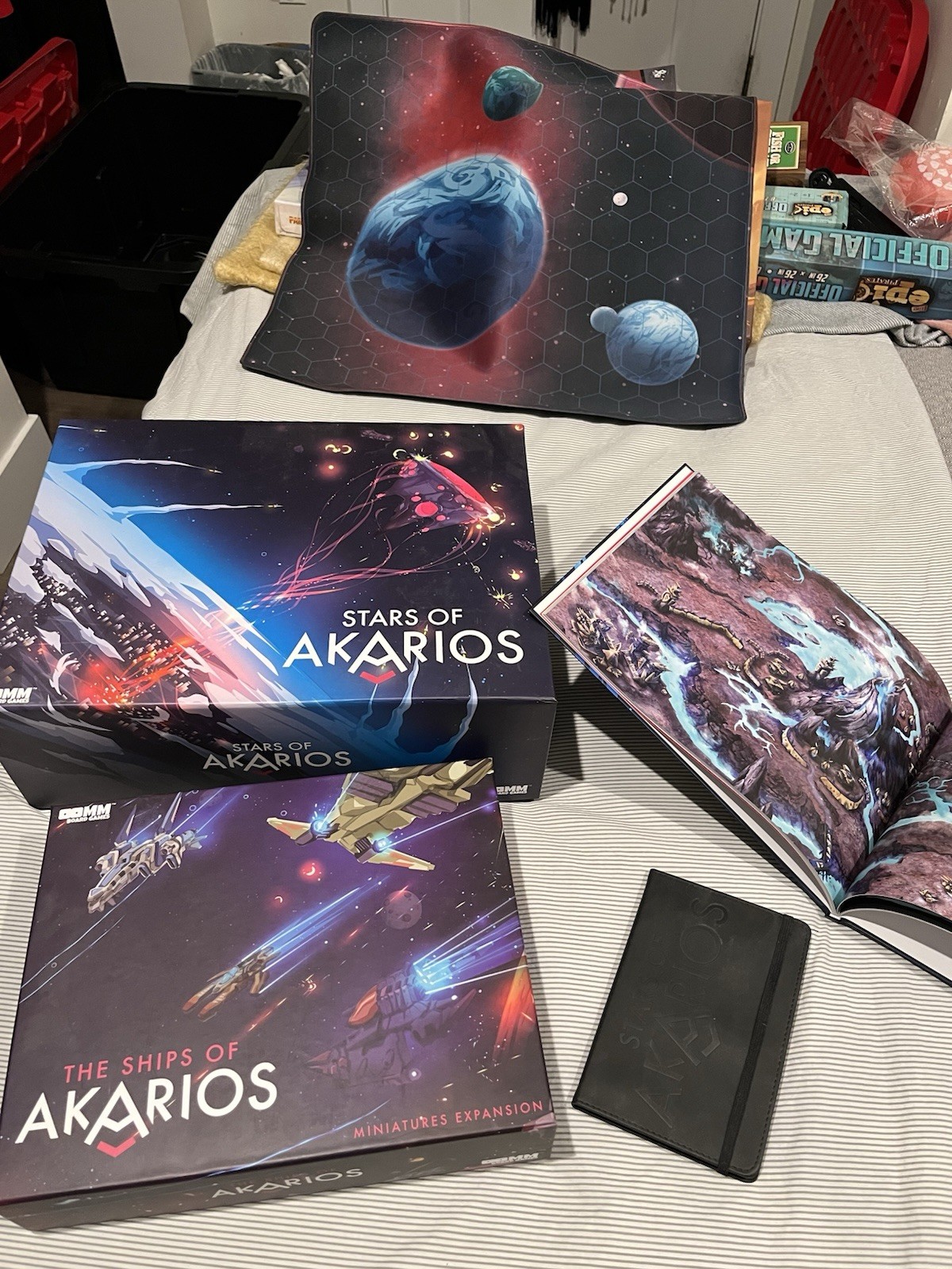 OOMM Games Stars of Akarios Board Game + Ships of Akarios Minatures Expansion