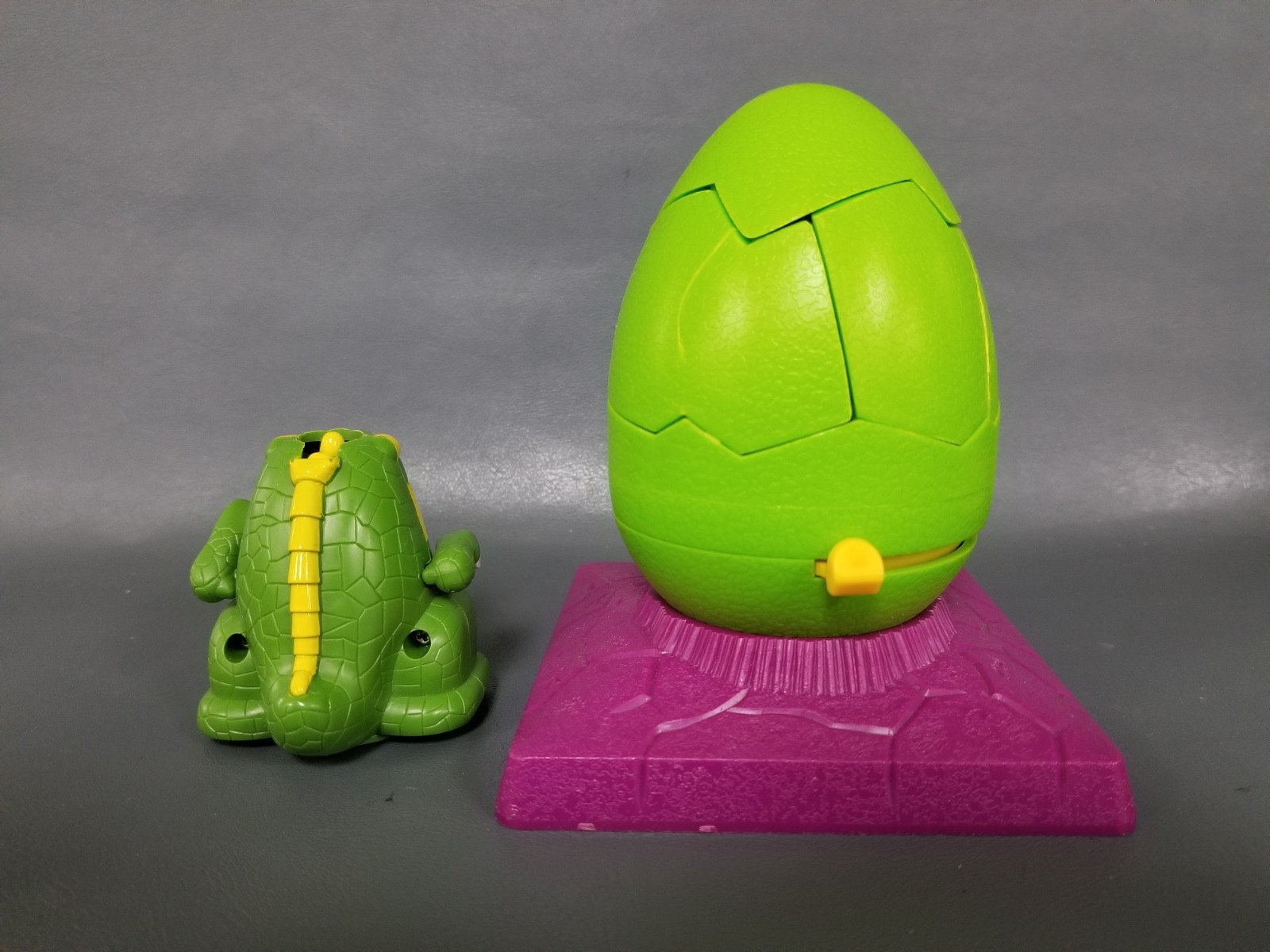 Vintage 1986 Milton Bradley Eggzilla Things Games 80s Great Condition Complete