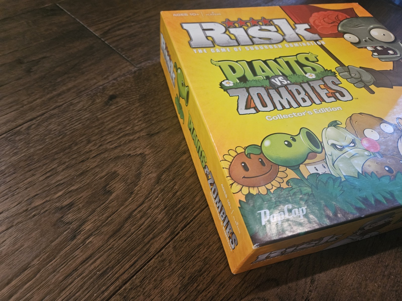 Risk Plants vs Zombies Board Game Collectors Edition 2013 Unpunched Open Box New