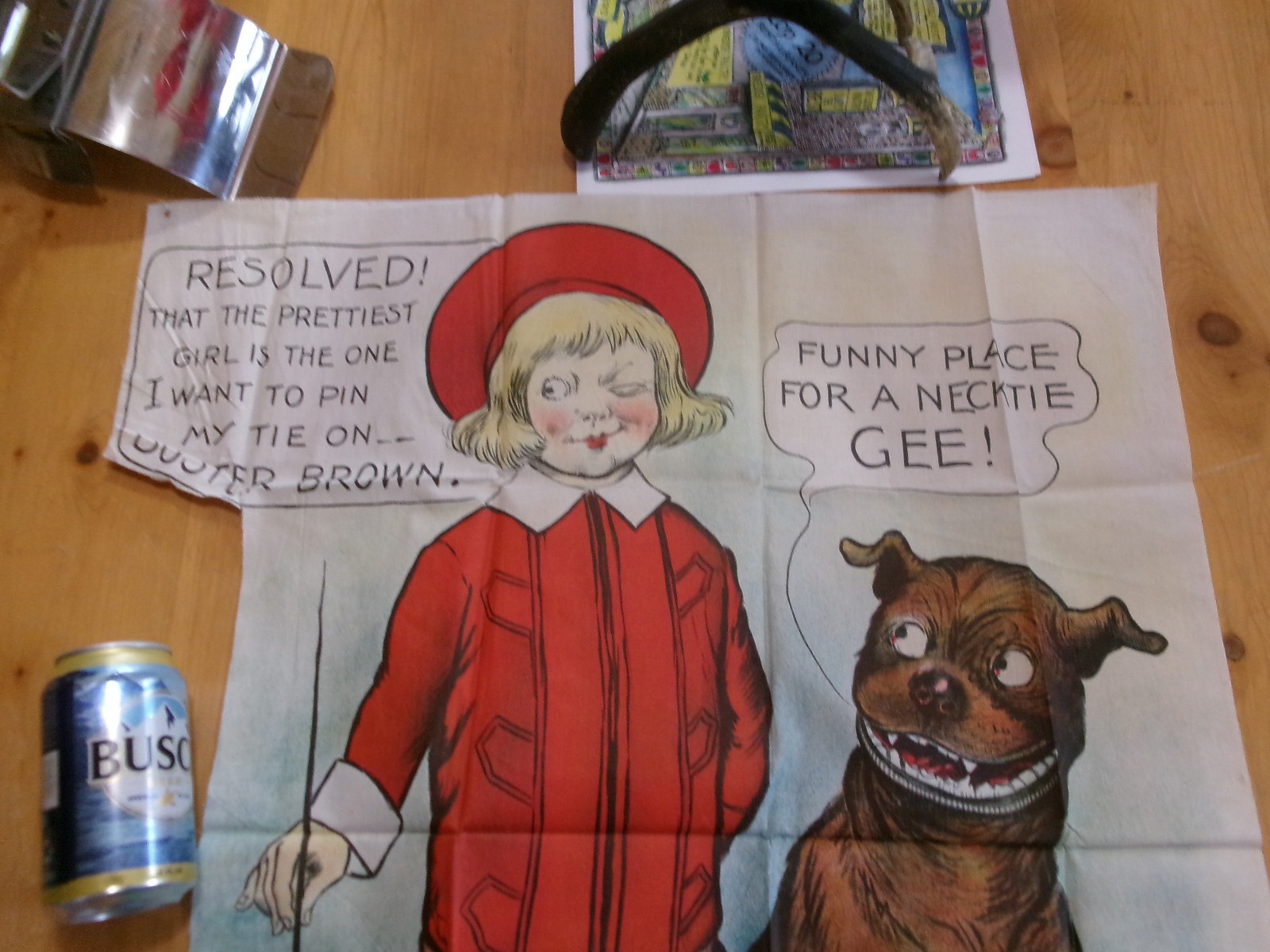 BUSTER BROWN CLOTH NECKTIE PARTY PIN ON GAME by S&R Rare Complete