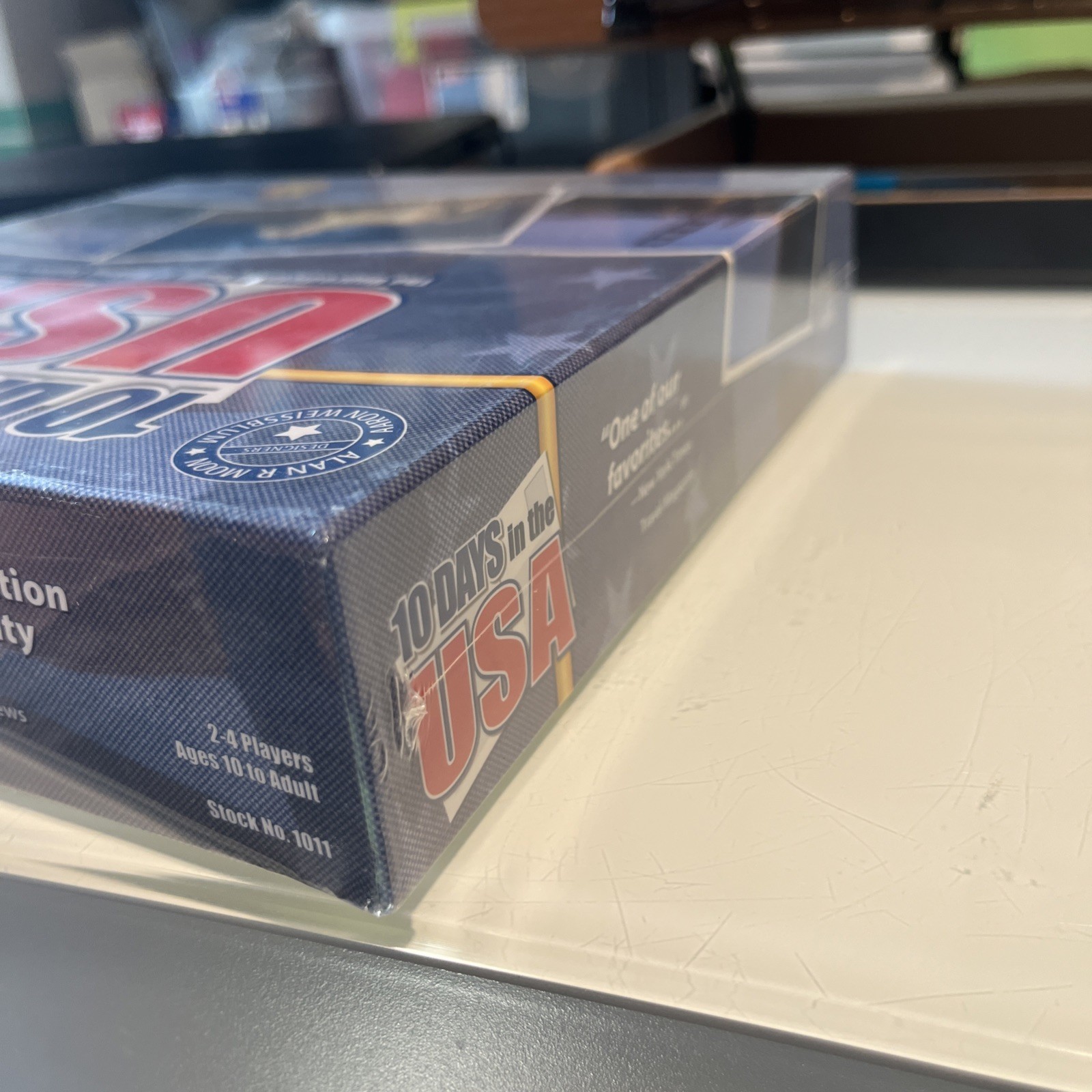 10 Days In the USA Board Game by Out Of The Box Games / Mensa Select