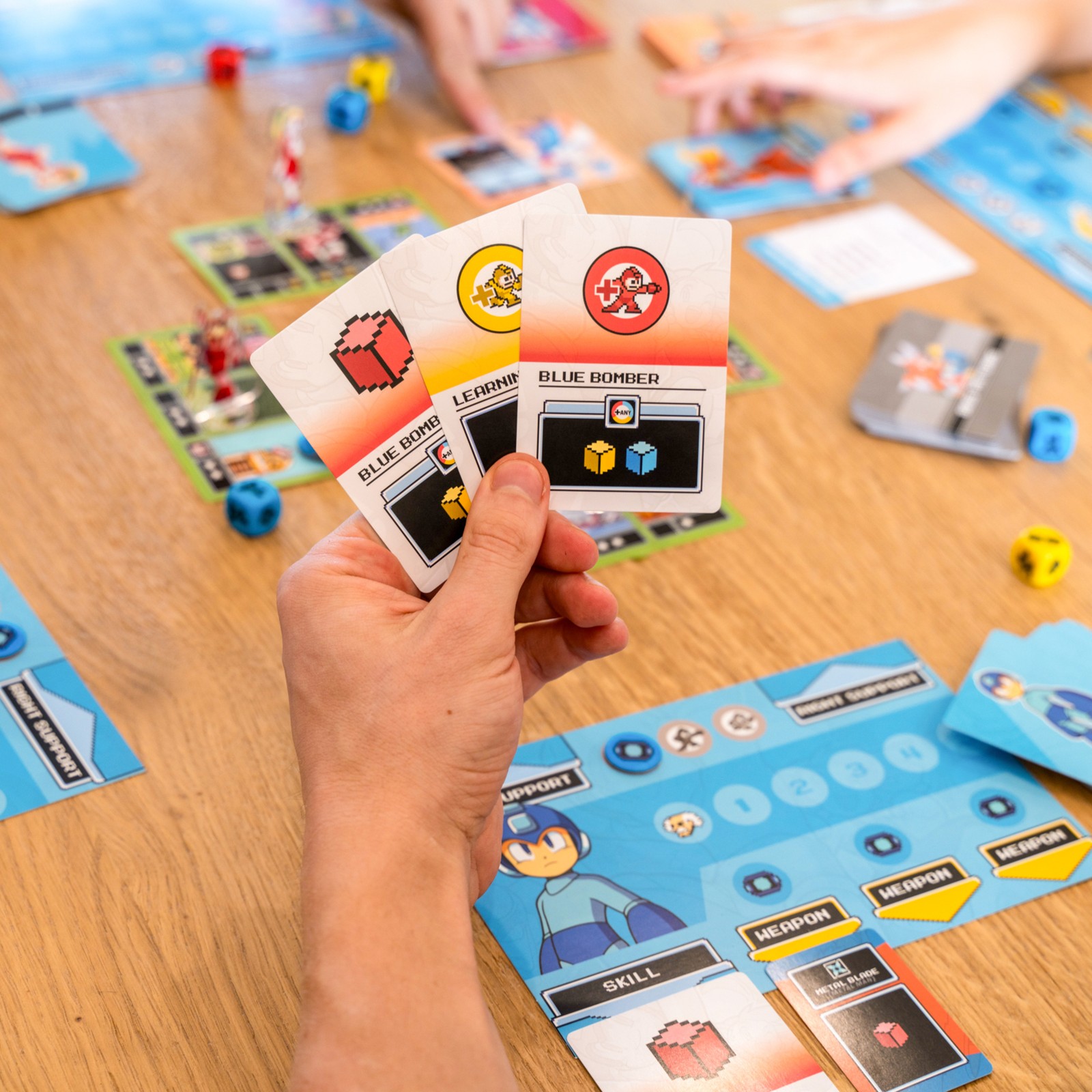 KESS: Mega Man: Adventures – Battle Board Game, Card & Dice Management