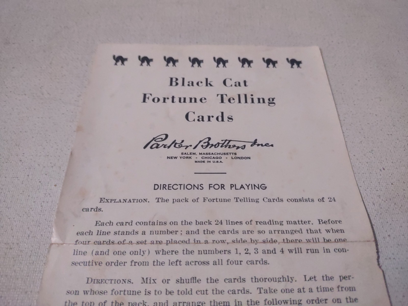 THE BLACK CAT FORTUNE TELLING CARD GAME COMPLETE W/BOX & INSTRUCTIONS 1940’S