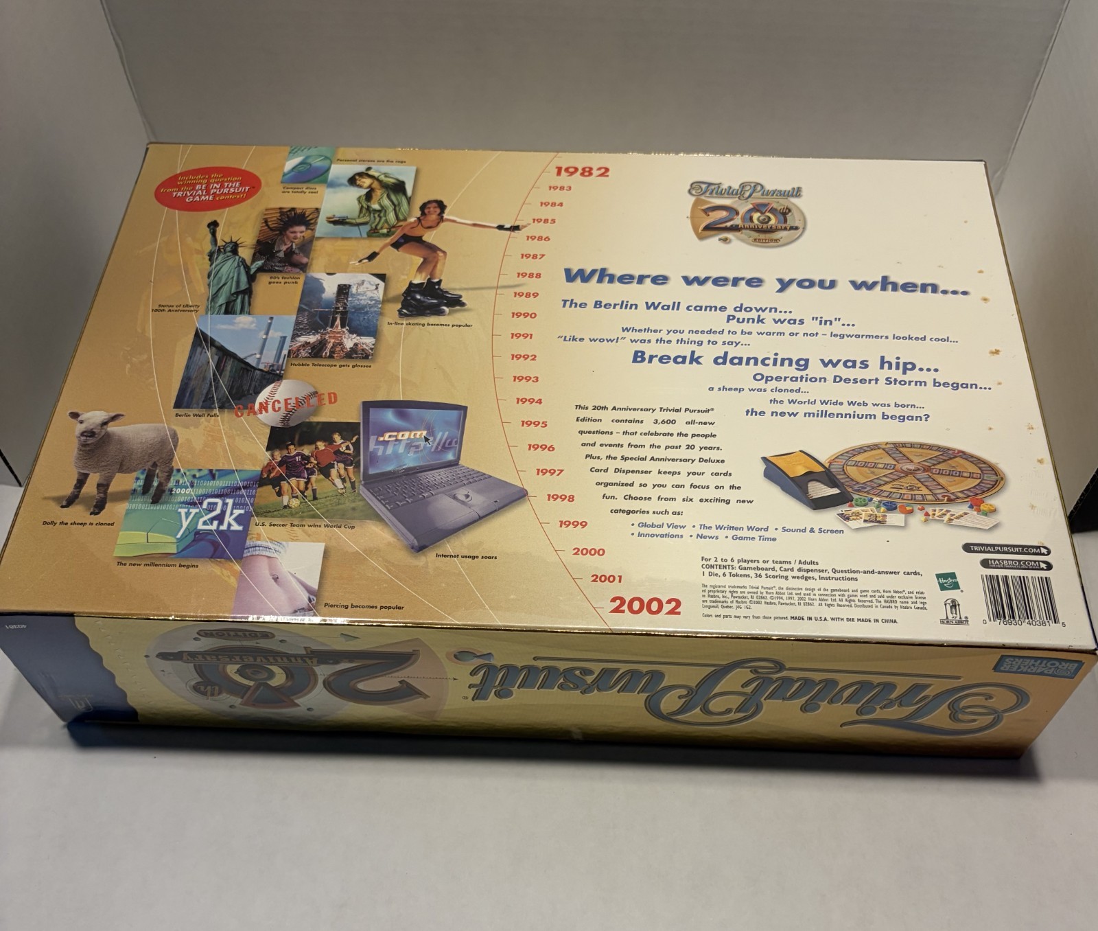 Trivial Pursuit 20th Anniversary Edition Deluxe Card Dispenser New Shelf Worn