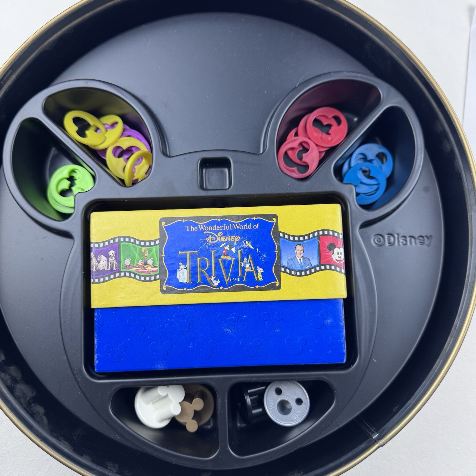 The Wonderful World Of Disney Trivia Trivial Pursuit Board Game 1997 Missing Die