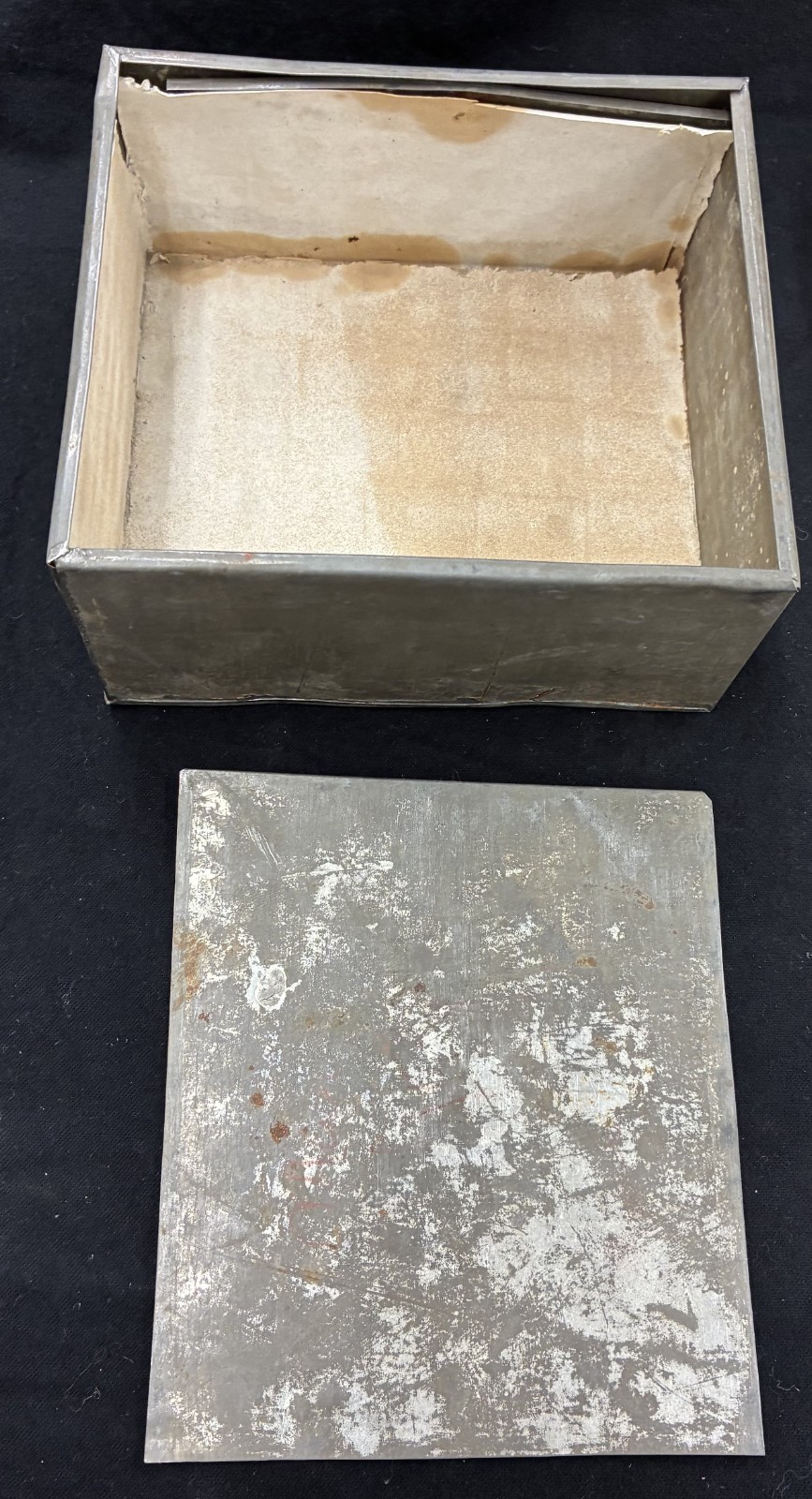 Vintage Chinese Bone & Bamboo Mahjong Set Metal Box 144 Tiles & Dice