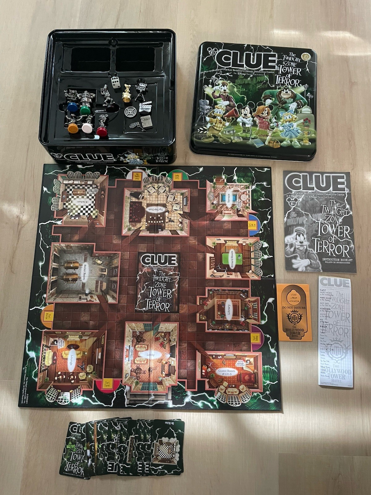 2007 Clue Twilight Zone Tower Of Terror Disney Parks Exclusive Tin Game Complete