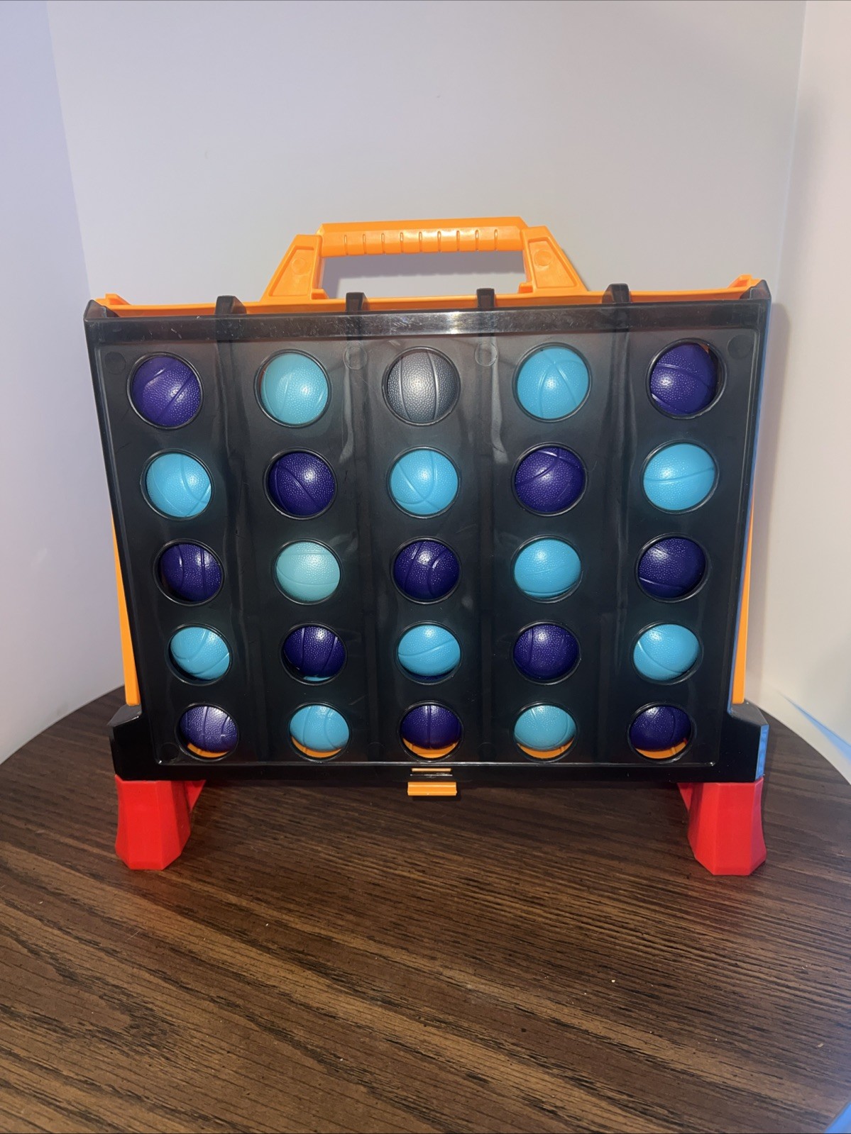 Space Jam A New Legacy LeBron James Connect 4 SHOTS Tune Squad Board Game RARE!!