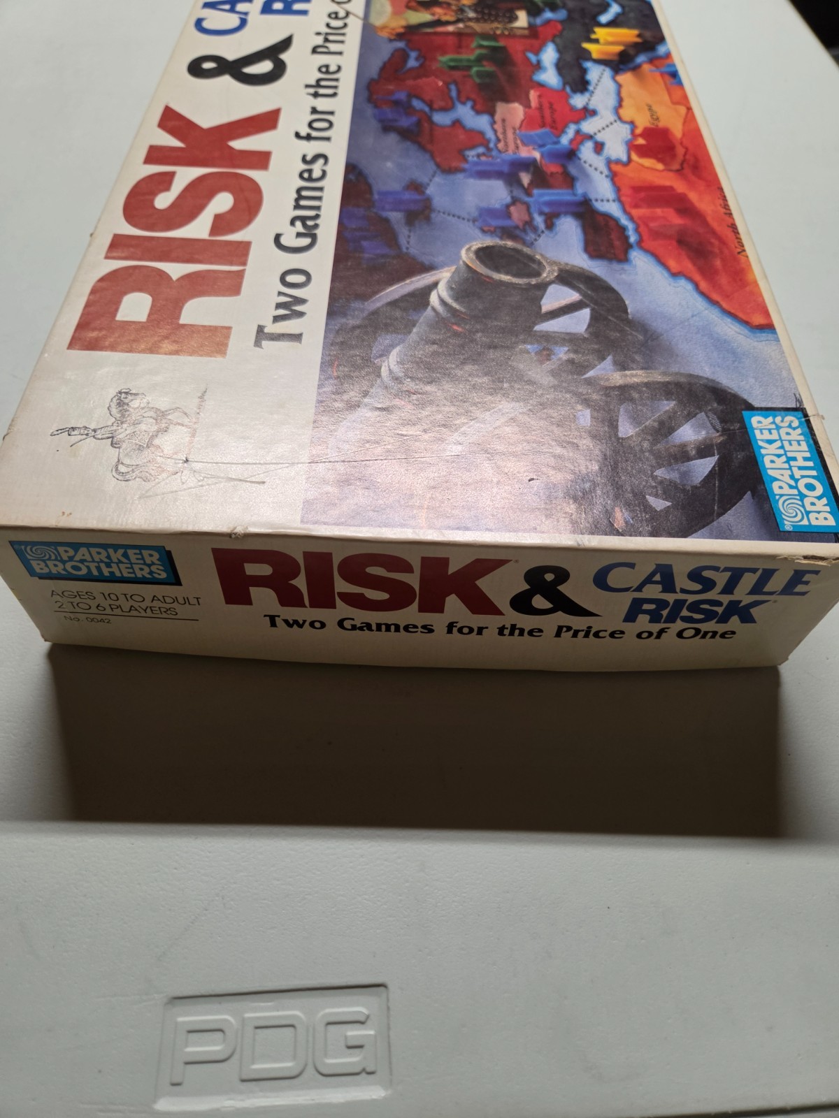 VGC Risk and Castle Risk Board Game 1990 Vintage 2 In 1 Parker Brothers Complete