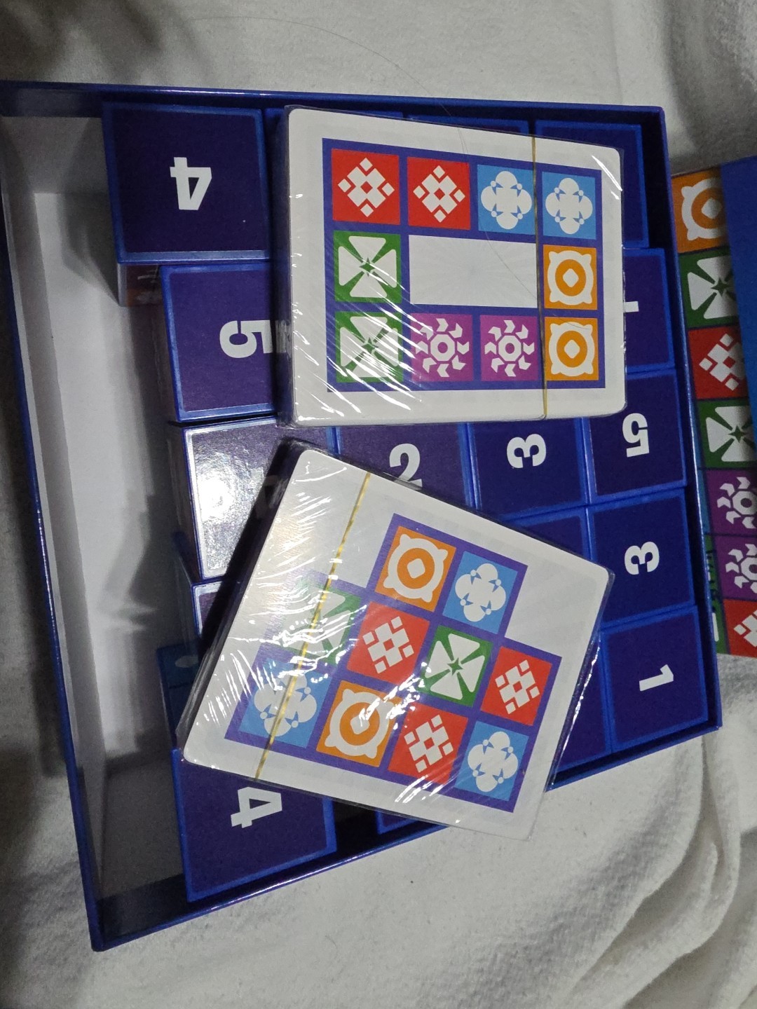 The Uzzle Family Board Games Children & Adults Party Family 2023 Used