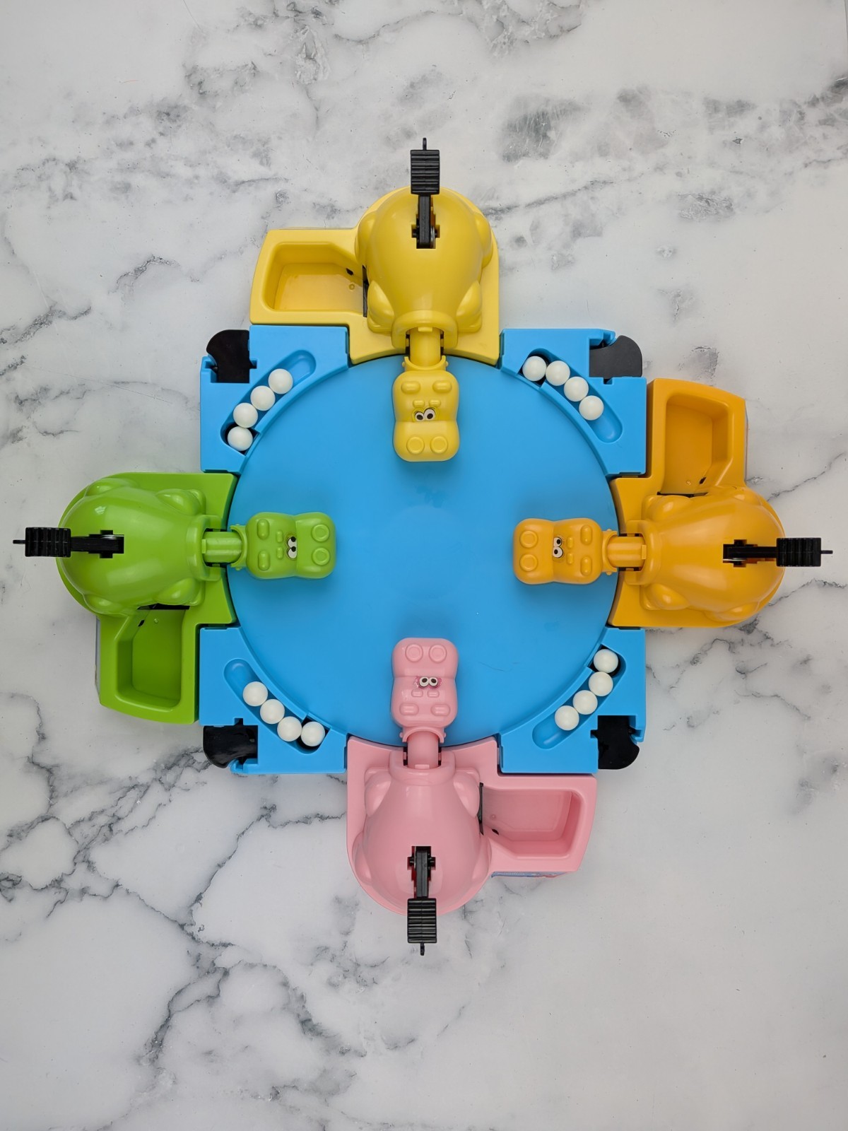 Hungry Hungry Hippos Board Game Tabletop Hasbro 2006 16 Marbles No Box