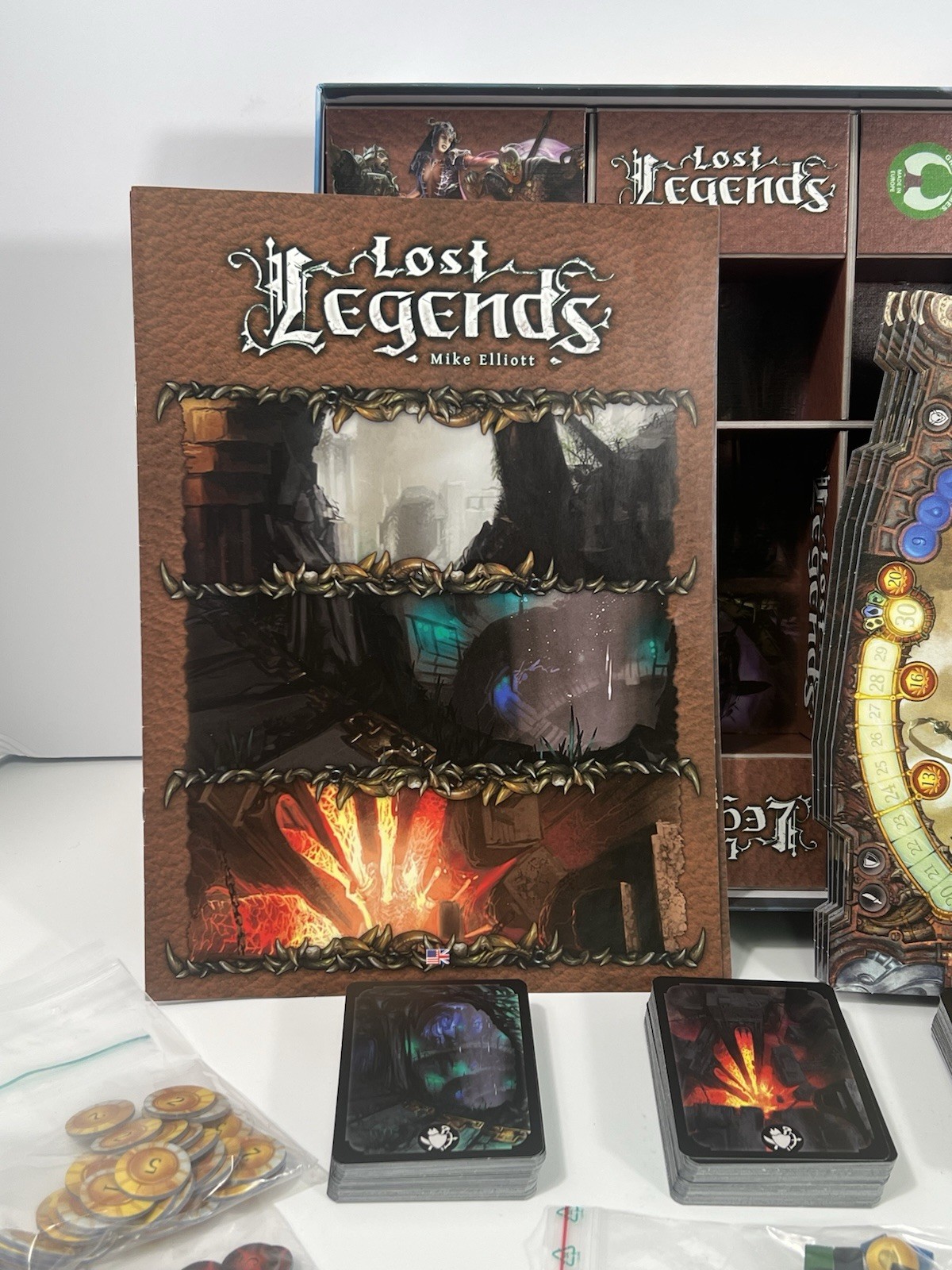 Lost Legends Board Game By Mike Elliott Queen Games Ages 10+ Complete EUC!