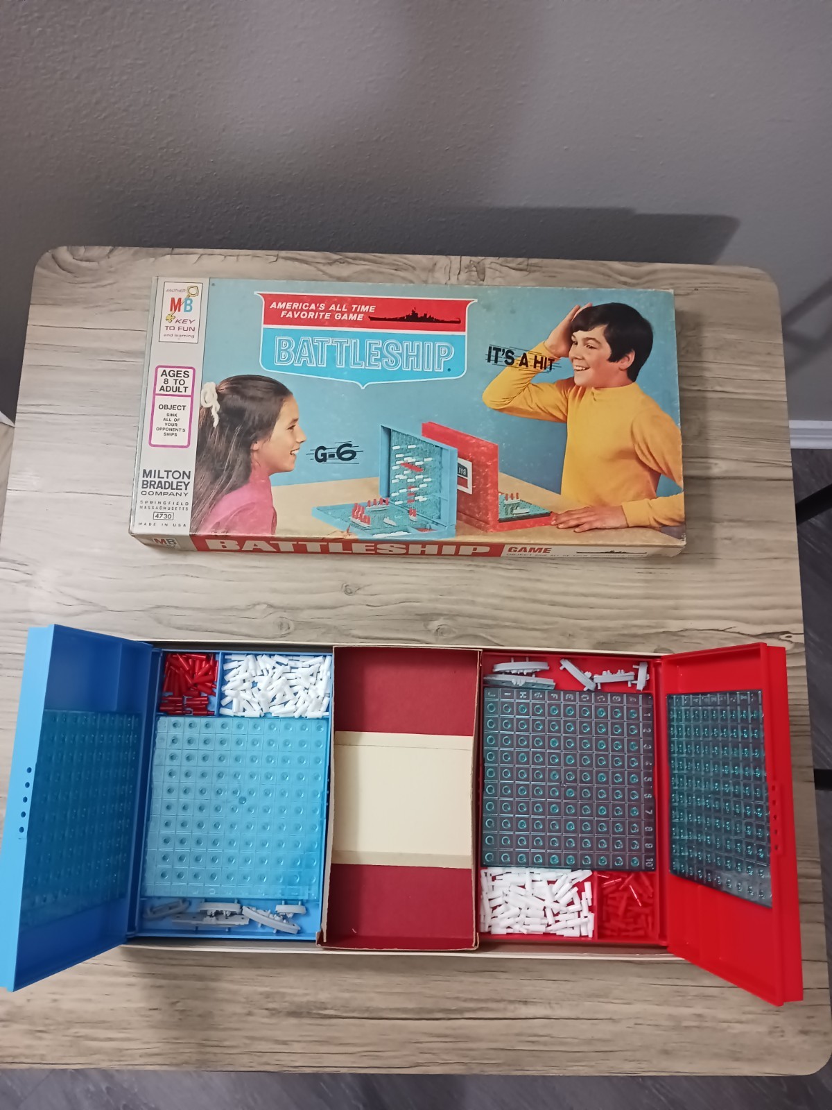 Vintage 1971 BATTLESHIP Milton Bradley Board Game complete In Original Box