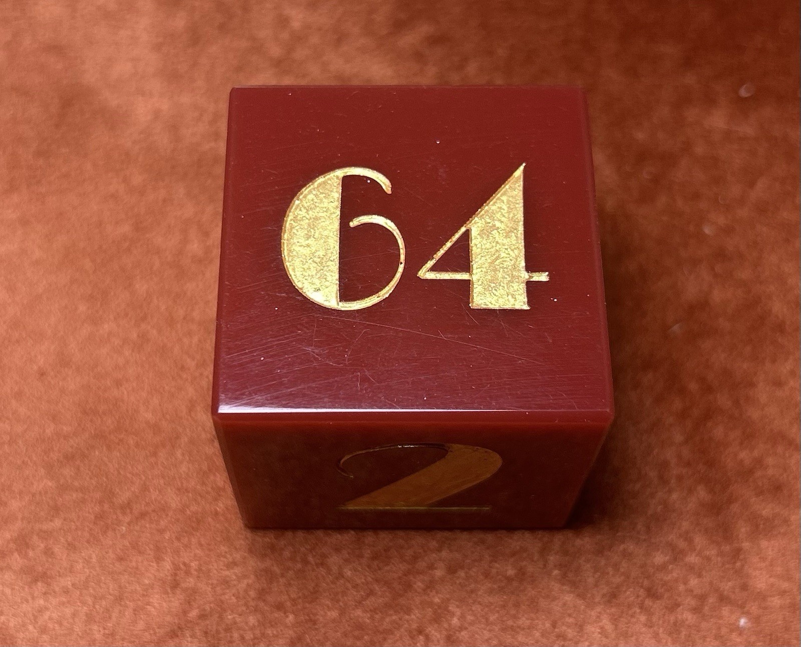 Vintage 1.25” Backgammon Doubling Cube – Hogwarts/Harry Potter Colors