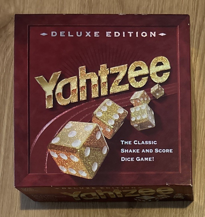 **NEW OPEN BOX** Milton Bradley Yahtzee Deluxe Edition 1997 Gold Dice Board Game