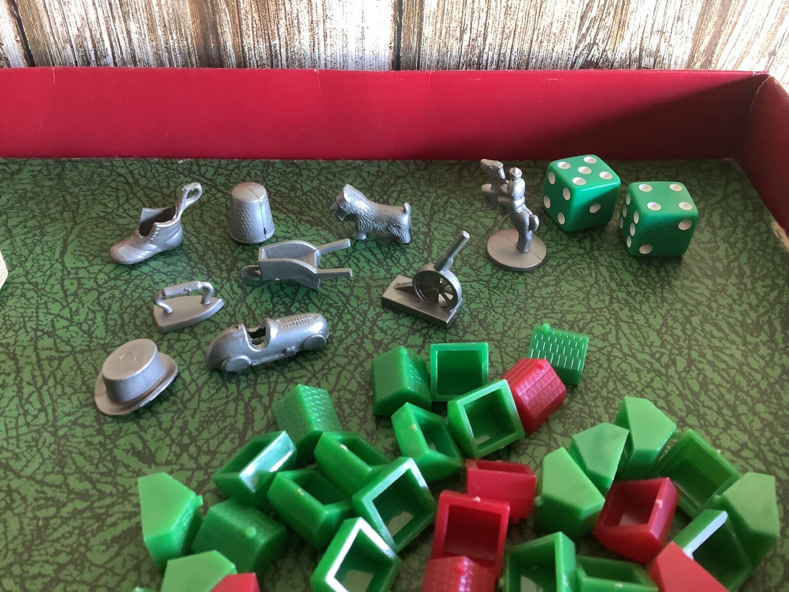 MONOPOLY DELUXE EDITION – HOLDSON – VINTAGE BOARD GAME NEW ZEALAND NZ