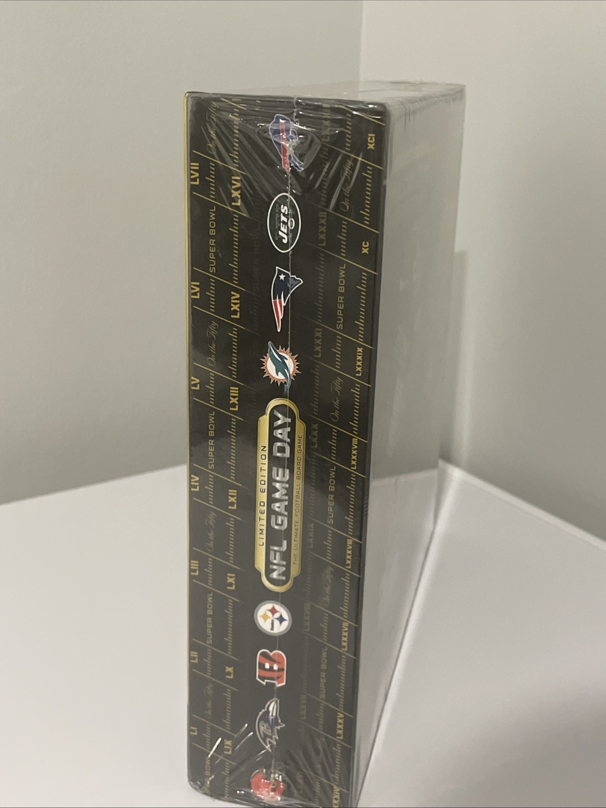 NEW SEALED 2015 NFL Game Day Limited Edition Super Bowl Board Game On the 50