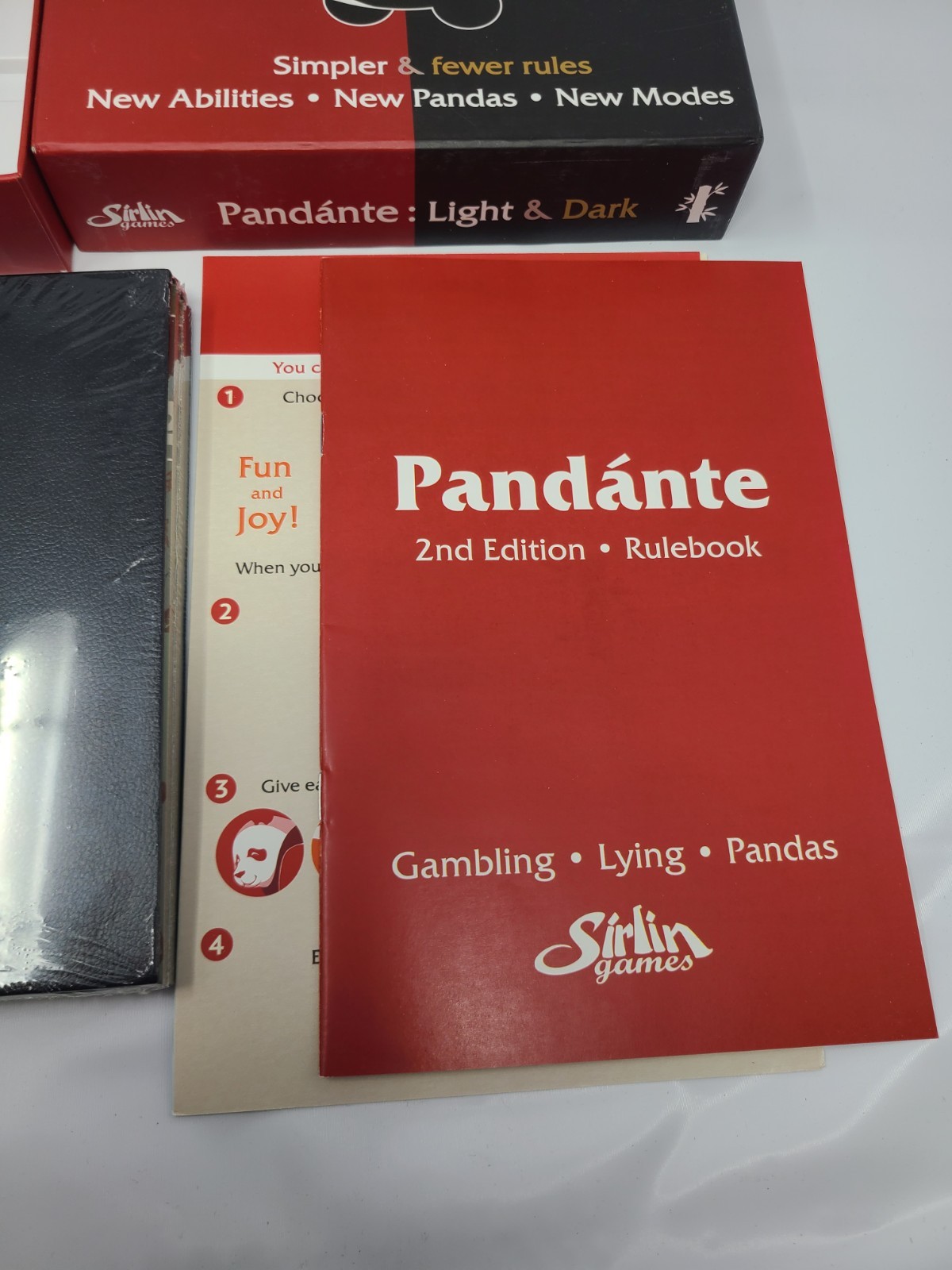 NEW Pandante – Light & Dark Expansion (Sirlin Games) Open Box