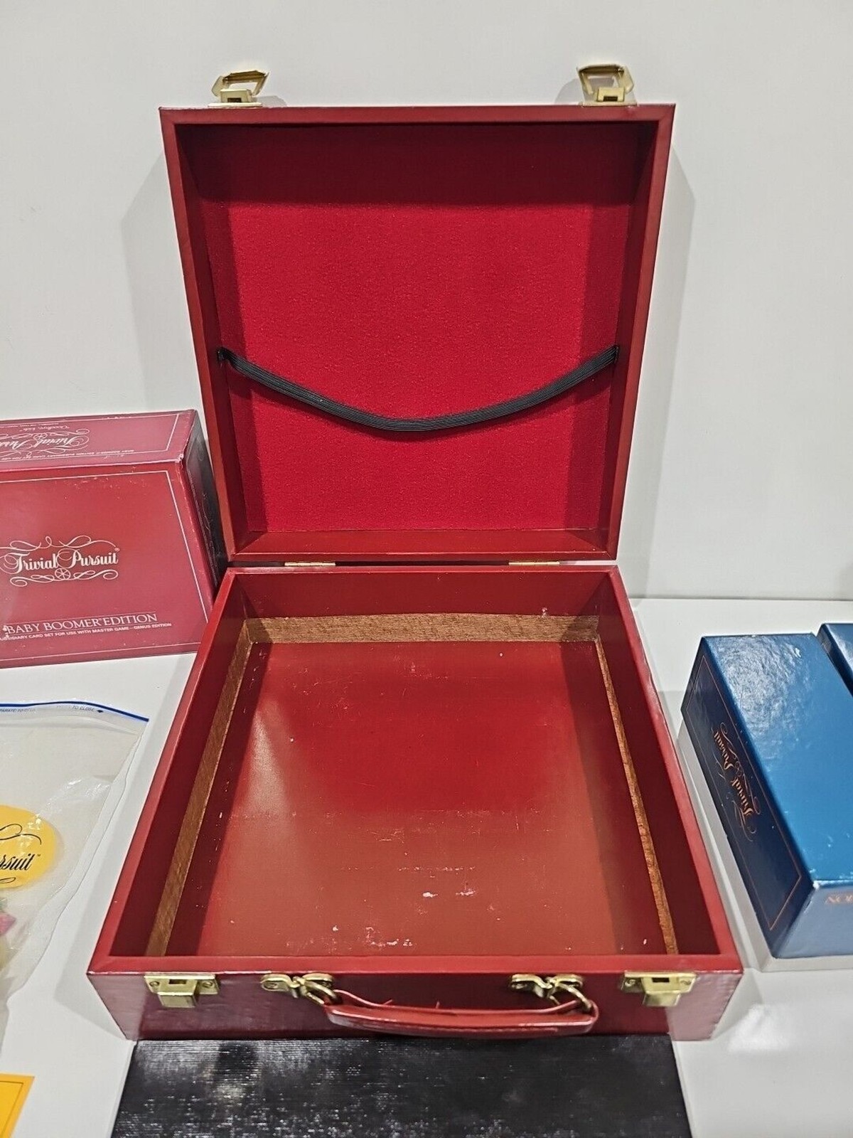 Vintage Cardinal TRUNK FOR TRIVIA CASE Storage Box & Two Trivial Pursuit Games