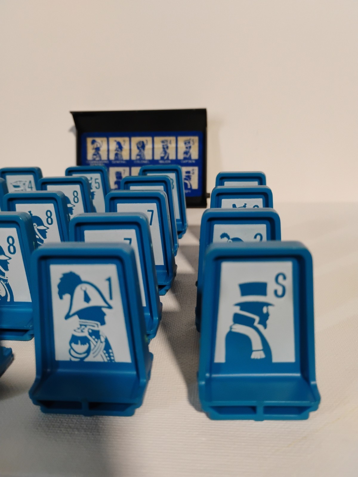 Vintage Milton Bradley Electronic Stratego 19 Game Pieces And 1 Cover