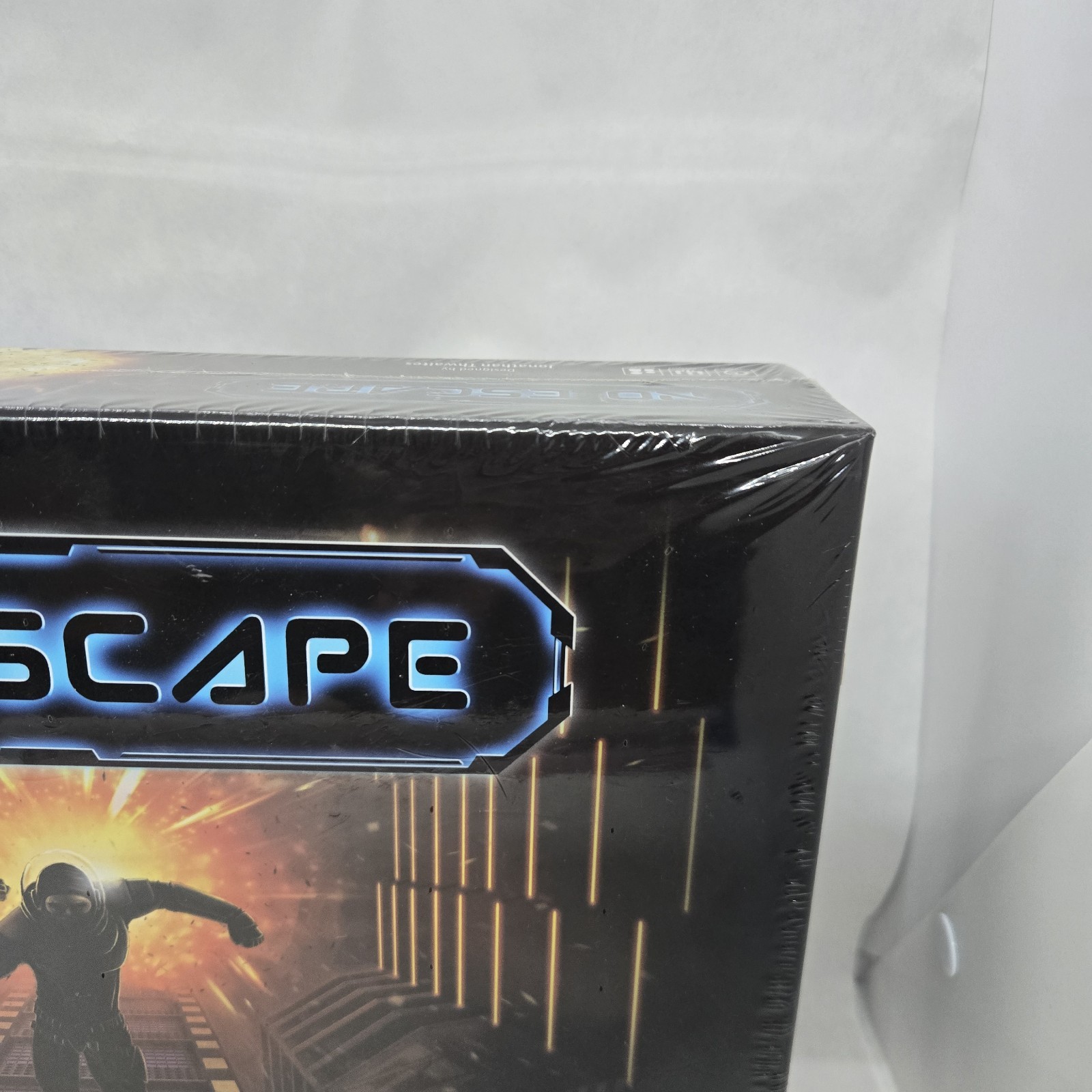 No Escape Board Game SEALED NEW OOMM Games 2020 Jonathan Thwaites