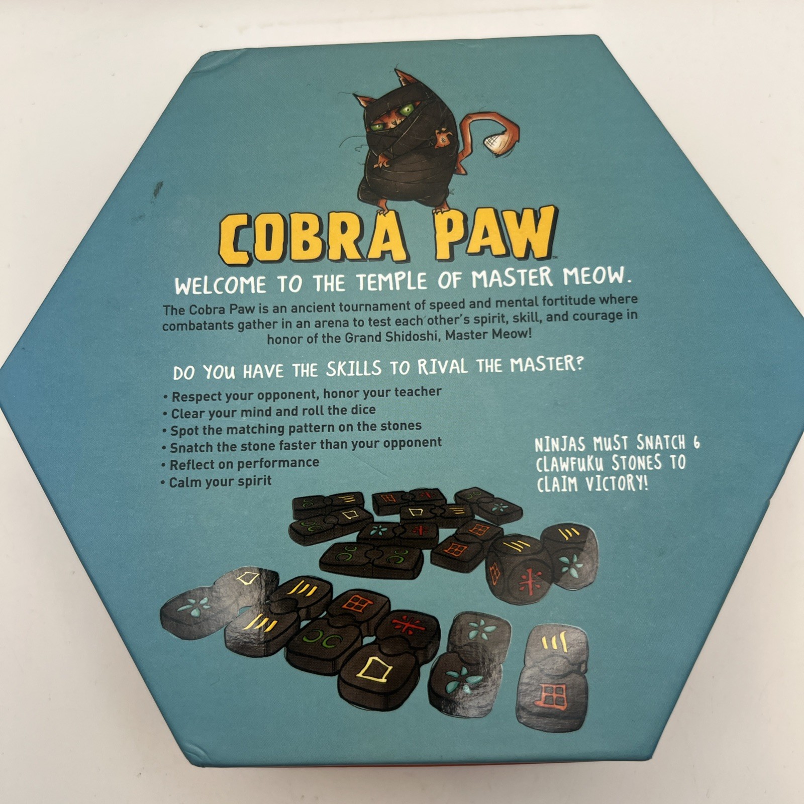 Cobra Paw Game by Bananagrams Complete