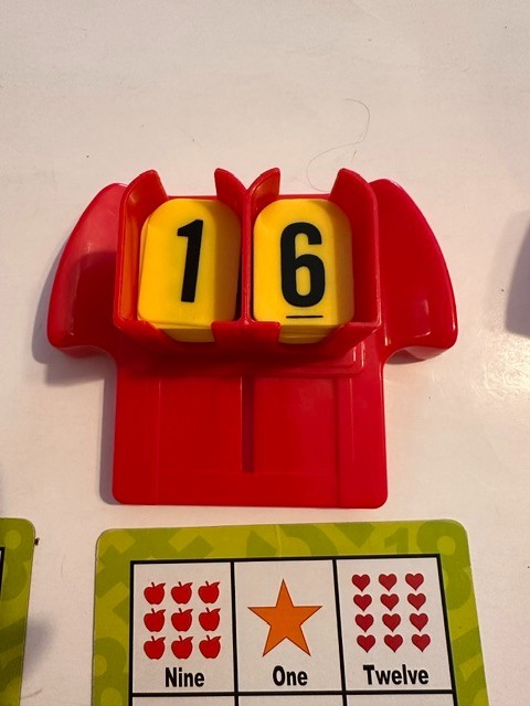 Think Fun Zingo 1-2-3 Number Bingo Game ages 4 and up 2 to 6 players
