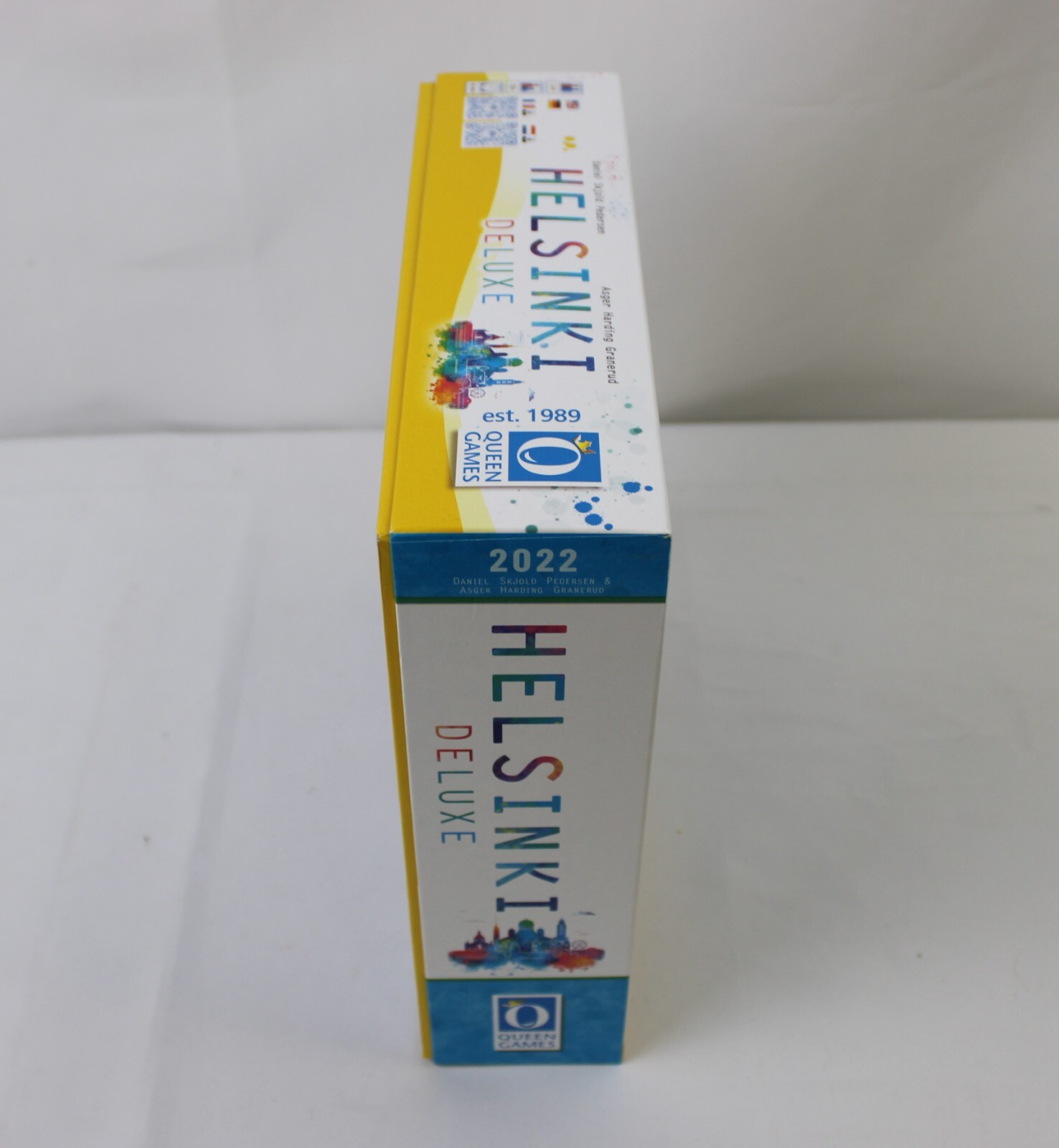 Helsinki Deluxe Game 2022 Queen Games Complete in Box