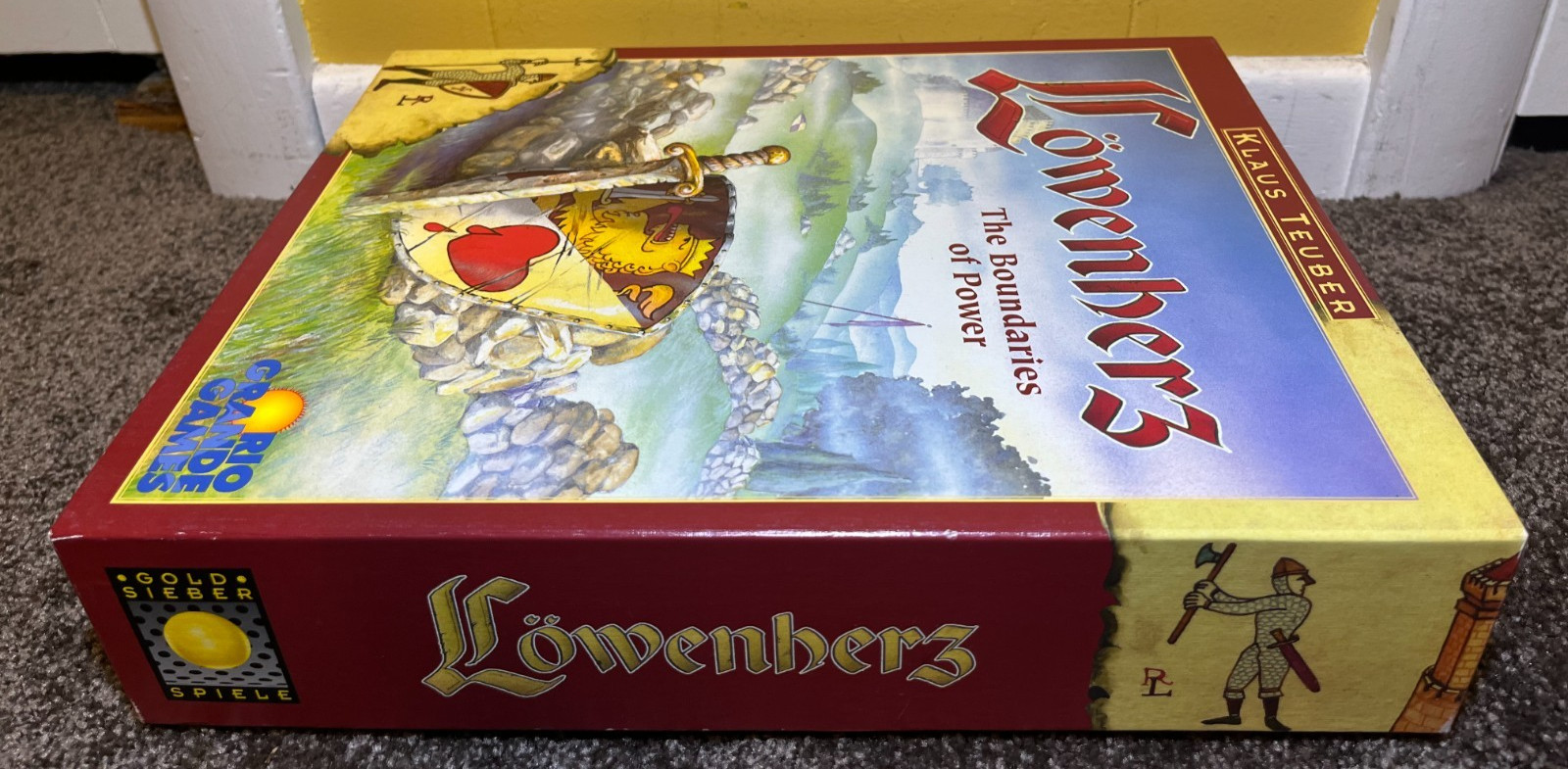 LOWENHERZ BOARD GAME Rio Grande Games, OOP, Pieces Still Sealed, Excellent Rare