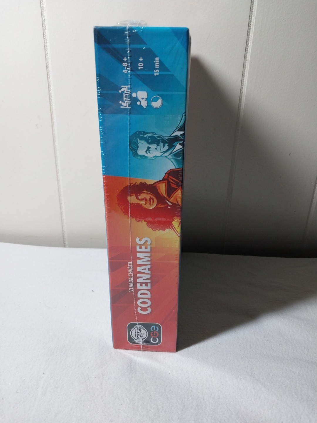 Vlaada Chvatil Codenames Award Winning Word Game ~ Sealed/New
