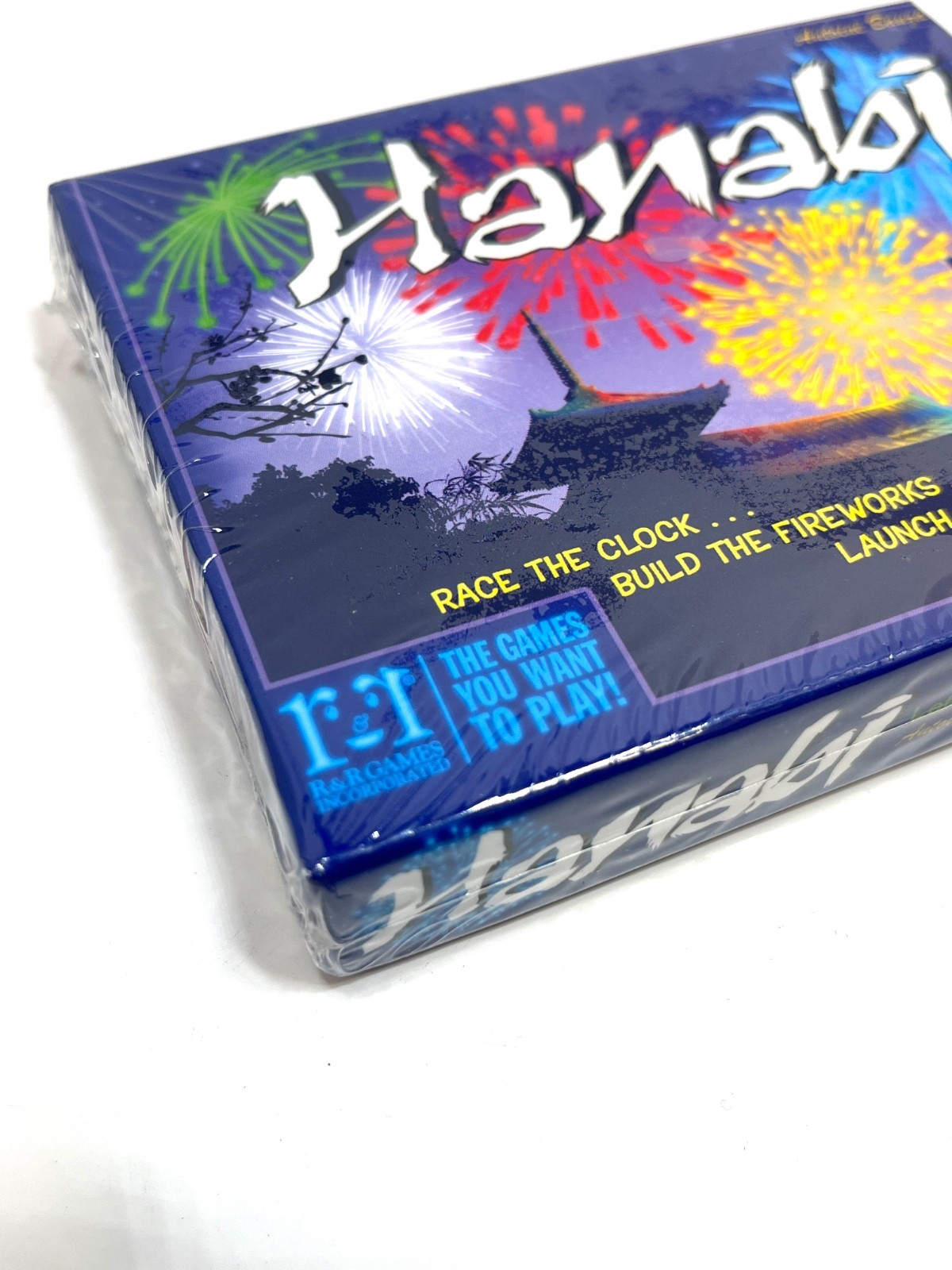 NEW Lot of 2 HANABI + PICTUREKA Card Game R&R Games Parker Brothers Family Party