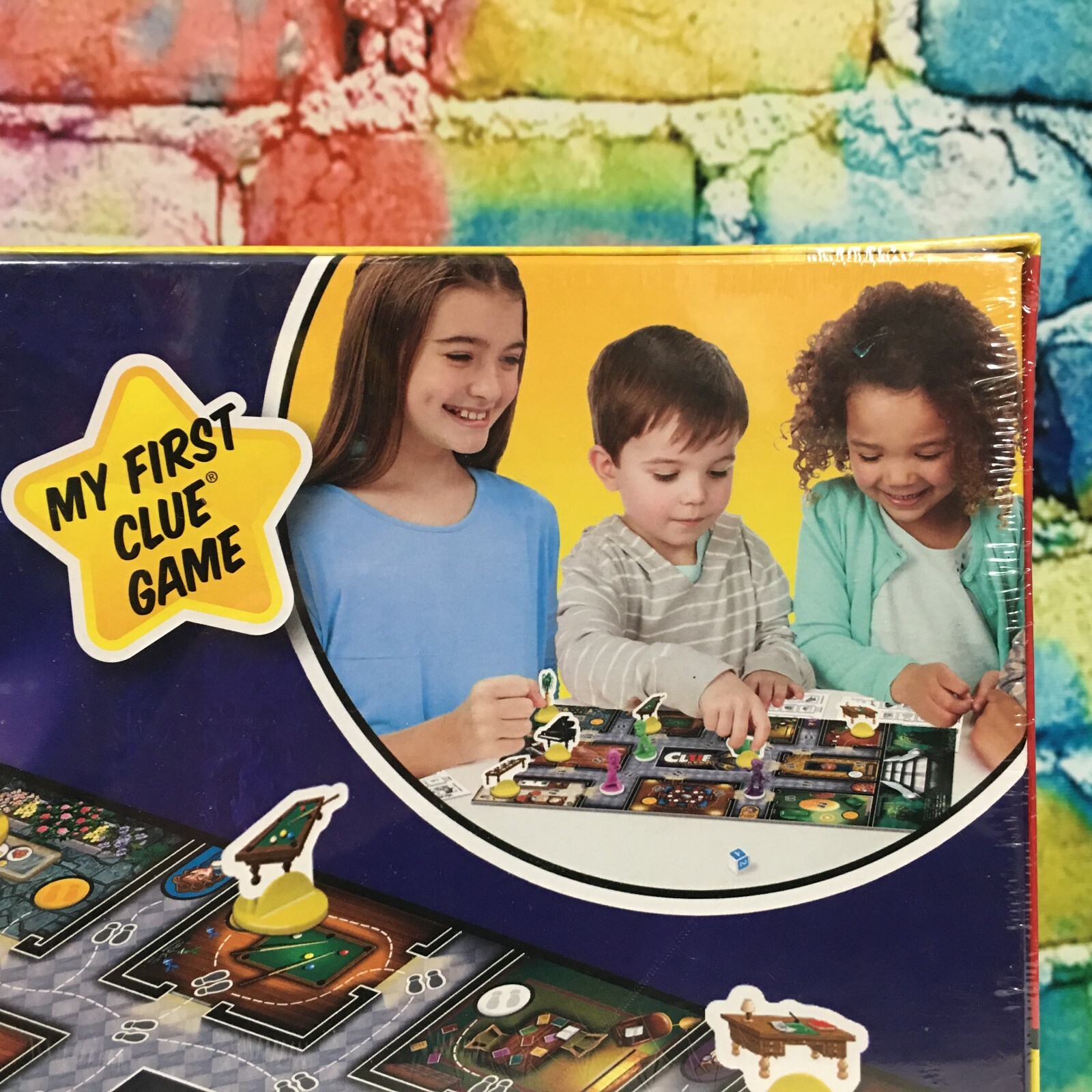 CLUE JUNIOR Classic Multi-Player Board Game Missing Cake Family Fun Ages 5+ NEW!
