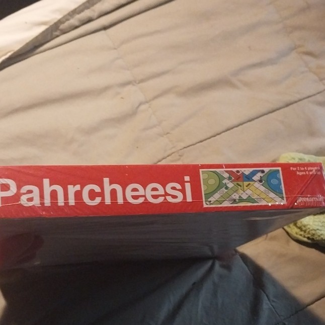 Pahrcheesi Board Game 2-4 Players Pressman NEW Sealed with rip in back