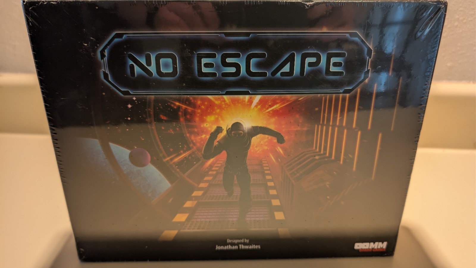 No Escape: Strategic Maze-Building Board Game – Titan Station Escape Adventure
