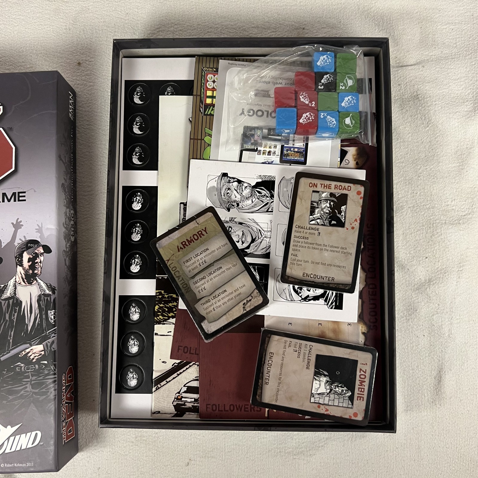 New Sealed Robert Kirkman’s The Walking Dead The Board Game Z-Man Games