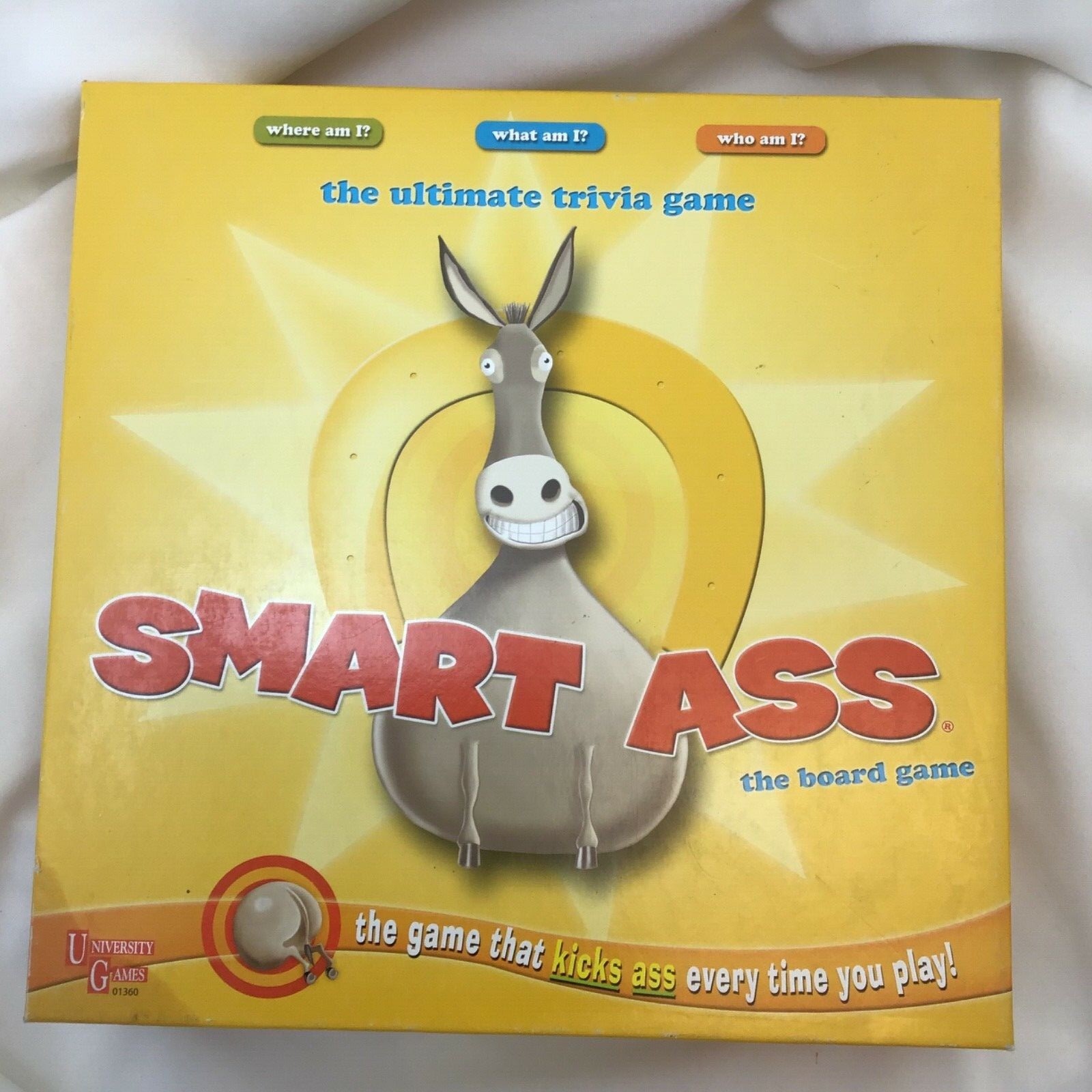 Smart Ass The Board Game Ages 14+ 2-8 Players Ultimate Trivia Game 2010