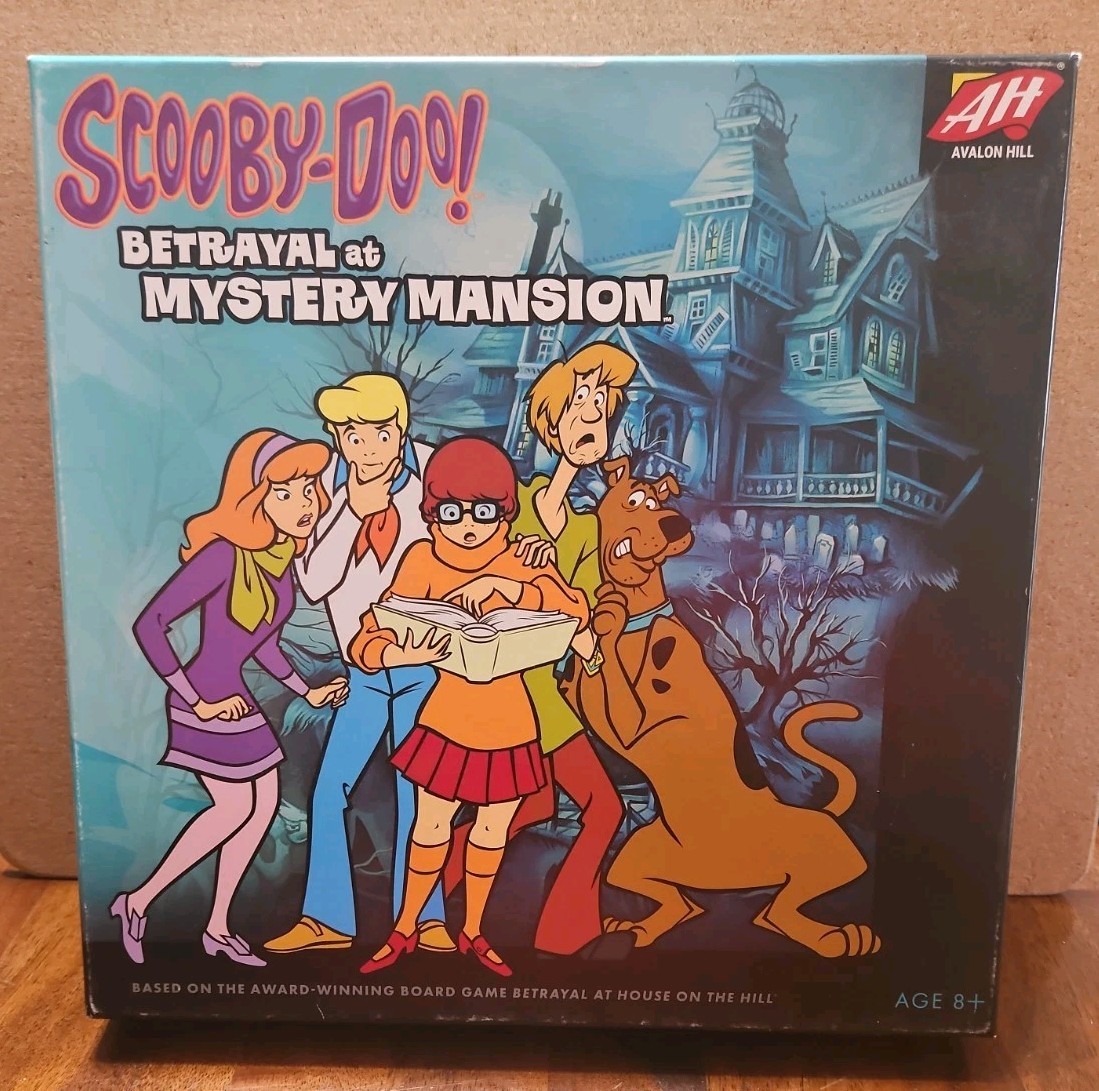 Scooby Doo! Betrayal at Mystery Mansion AVALON HILL Complete In Box