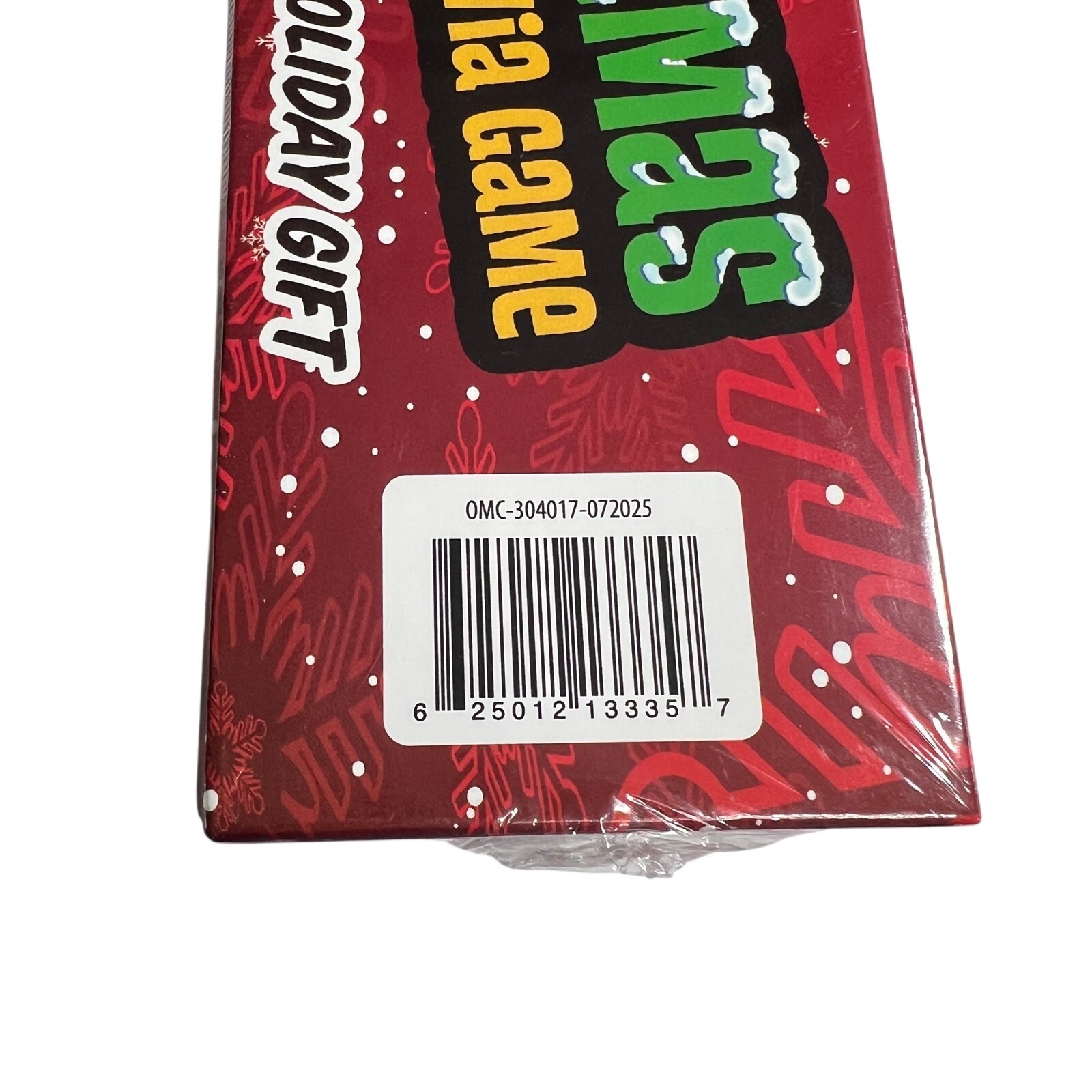 OUTSET Christmas Trivia Game Family Holiday Party Card Game Red Sealed