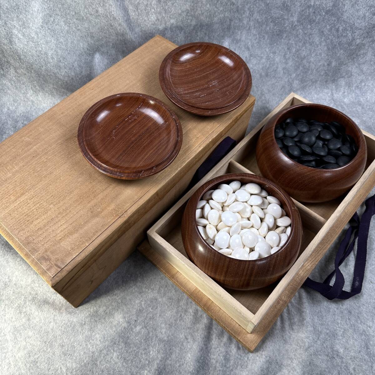 Natural Hon Hamaguri Clam Shell Go Stones Nachi Black 37 Snow Grade Kiri Bowls