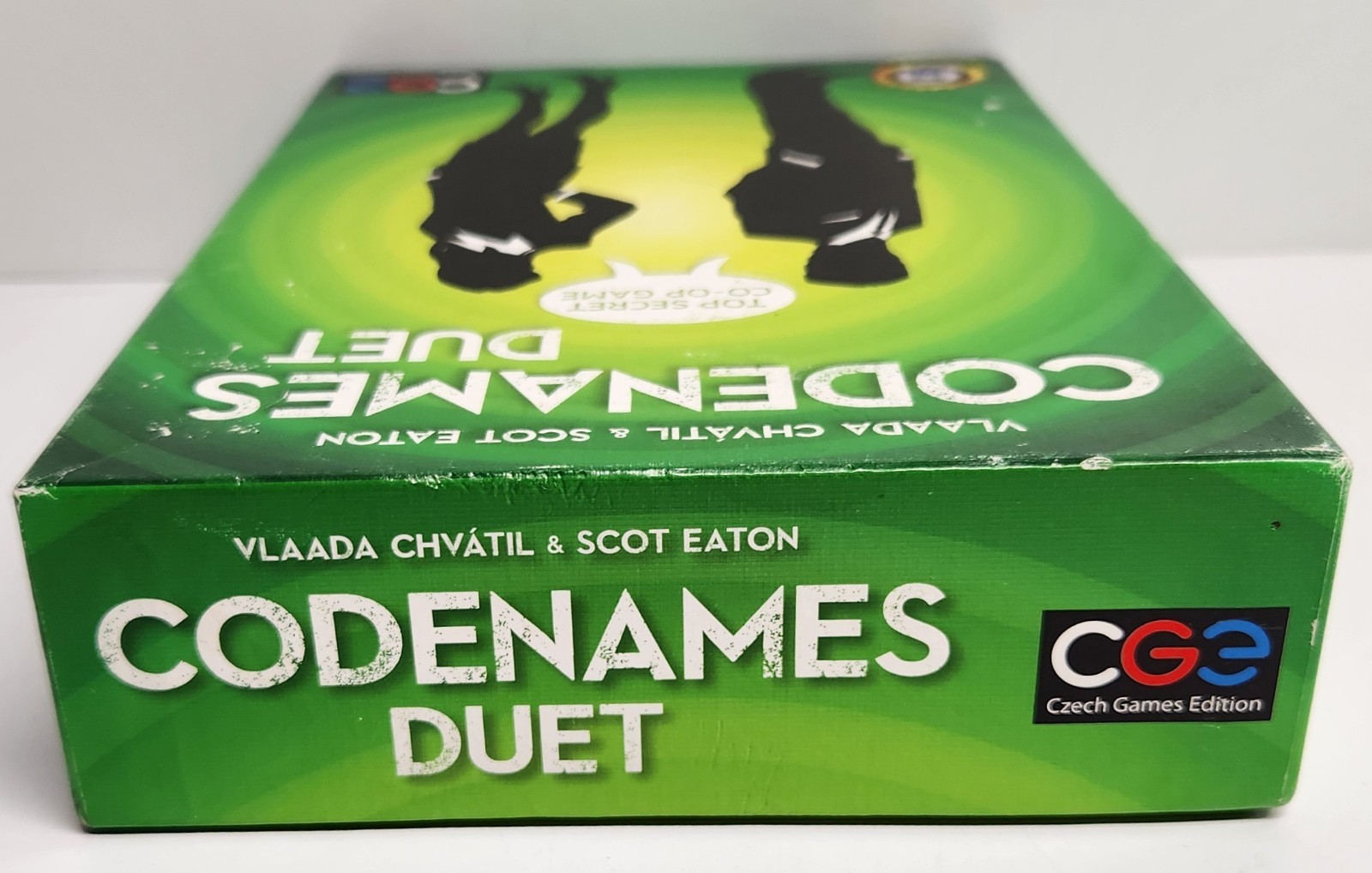 Codenames Duet – Top Secret Co-Op Game – by Czech Games Edition