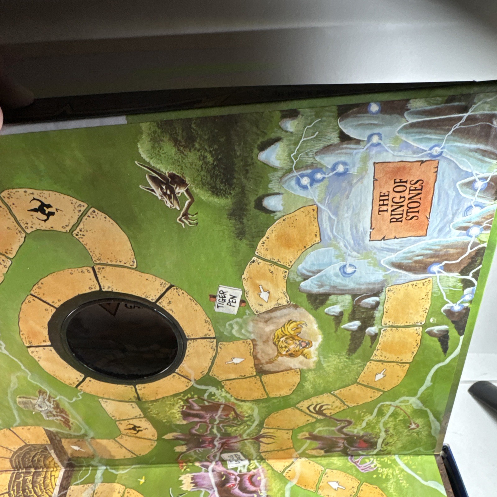 1990 Key to the Kingdom Game by Golden Complete