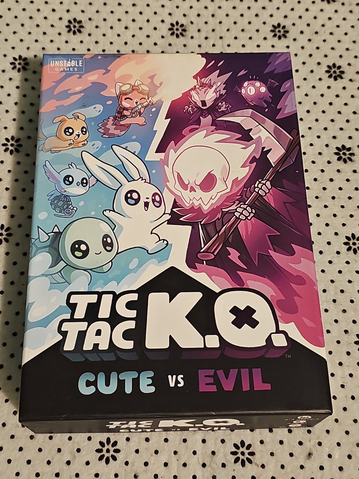 New Tic Tac KO Cute vs Evil Card Game 8+ K.O. 2-4 Players Unstable Used
