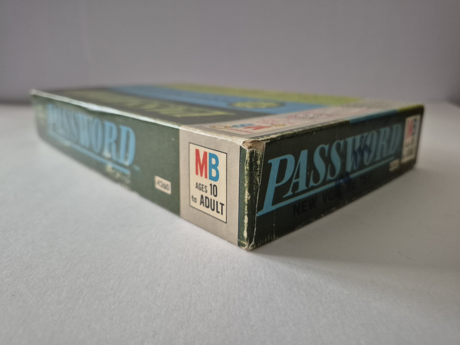Vintage Password Board Game Volume Ten Milton Bradley 4260 Complete Score Pad