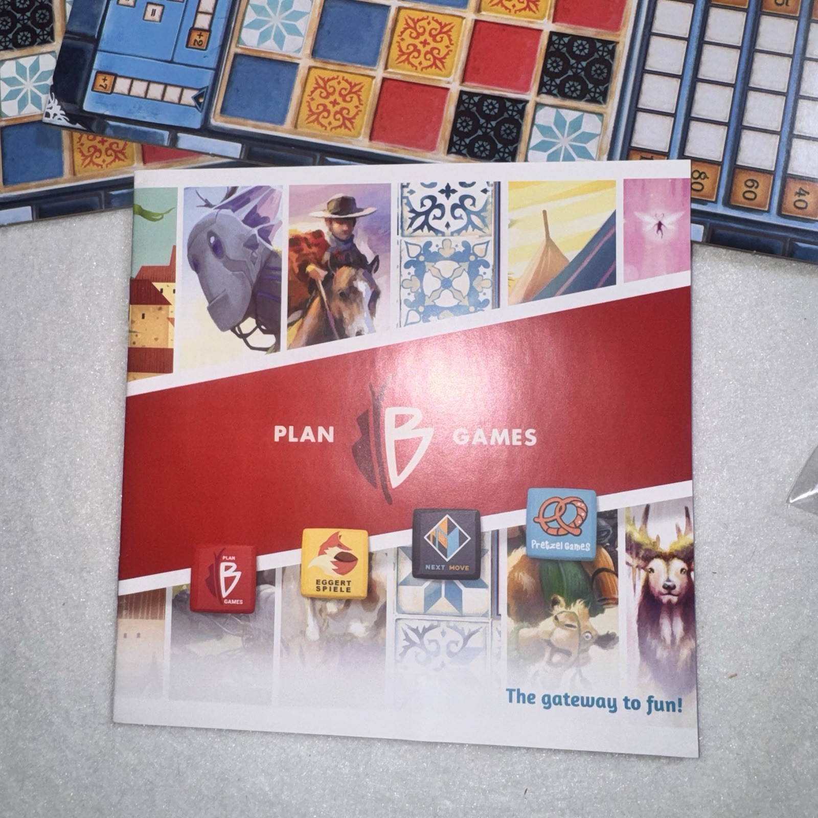 Azul Strategy Board Game 100% Complete 2021 Next Move 2-4 Players VG COND.