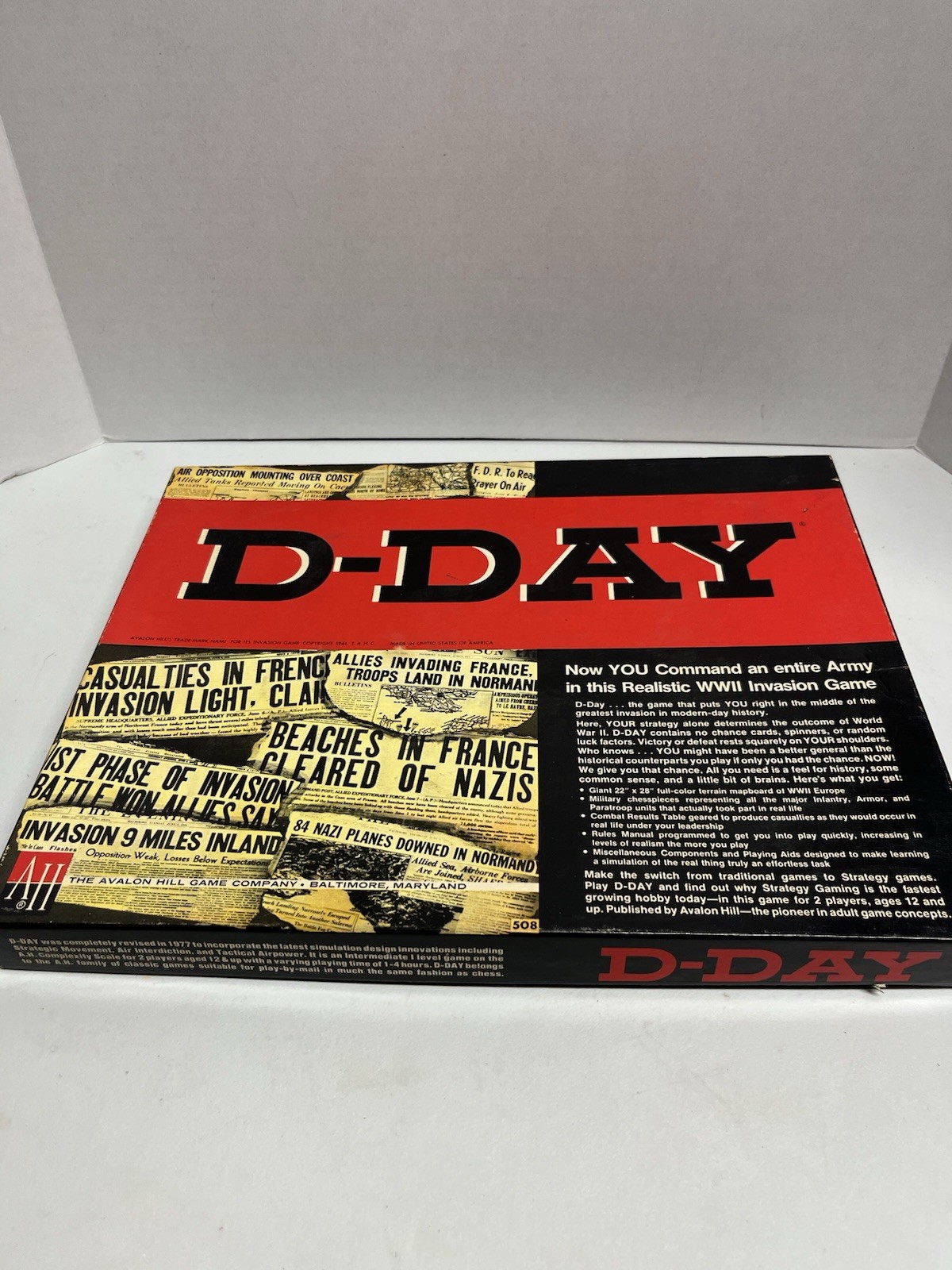 D-Day: World War II Invasion Board Wargame By Avalon Hill. Scorecards Unmarked