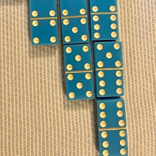 Vintage Two-Tone Blue and White Double Six Dominoes Complete 28 Set Wood Box